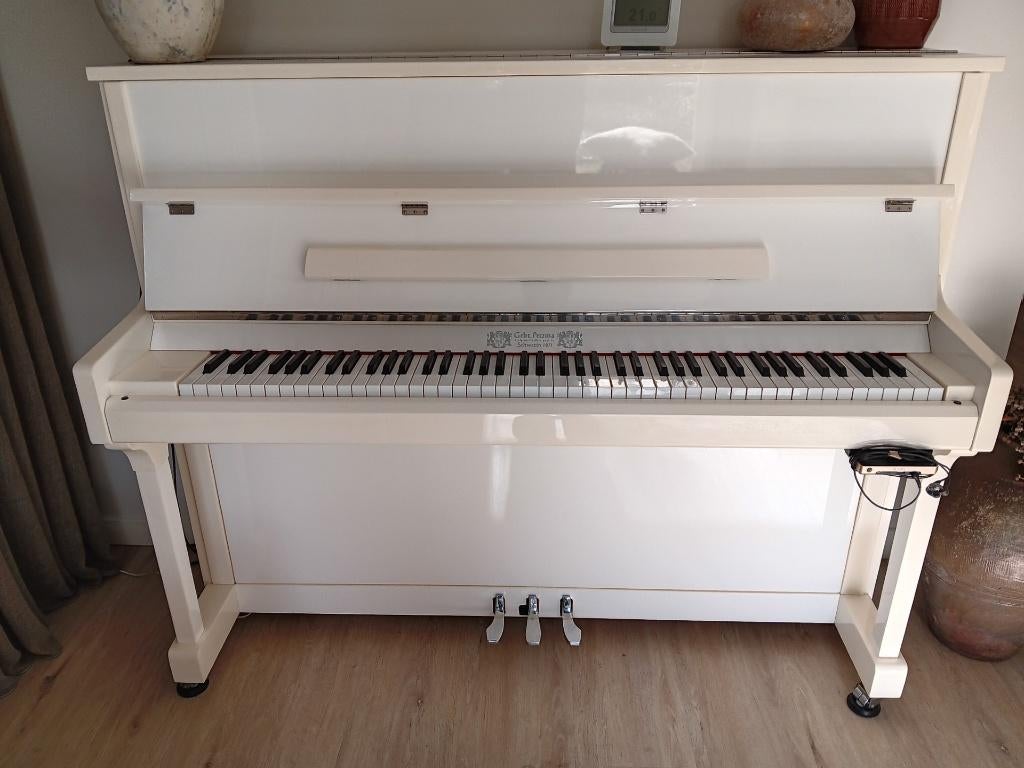 Piano Perzina GP-122 wit hoogglans incl. silent systeem !, Muziek en Instrumenten, Ophalen, Wit, Zo goed als nieuw, Piano