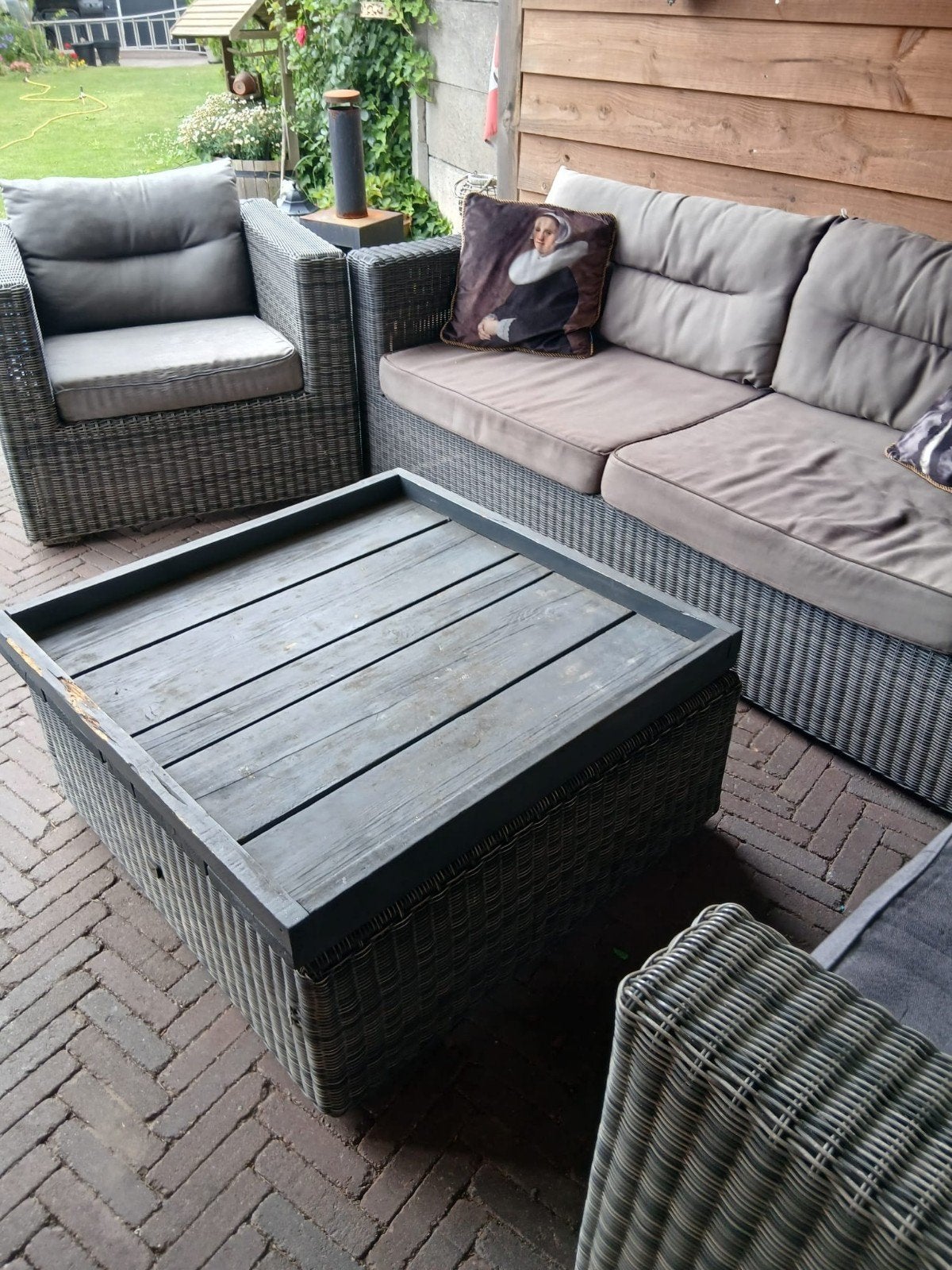 Loungeset met Salontafel en Kussens, Tuin en Terras, Tuinsets en Loungesets, Ophalen, 4 zitplaatsen, Gebruikt, Bank