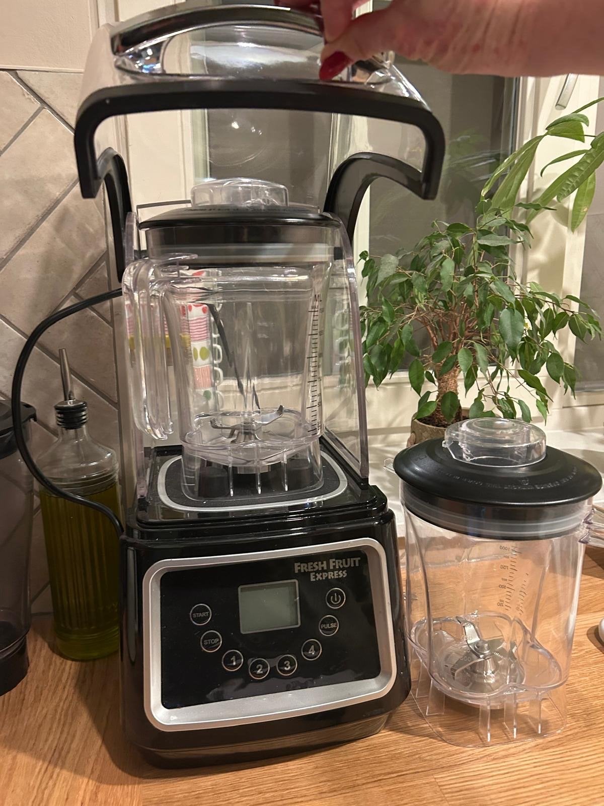 Fresh Fruit Express Blender met Geluidswerende Kap, Ophalen of Verzenden, Zo goed als nieuw, Blender