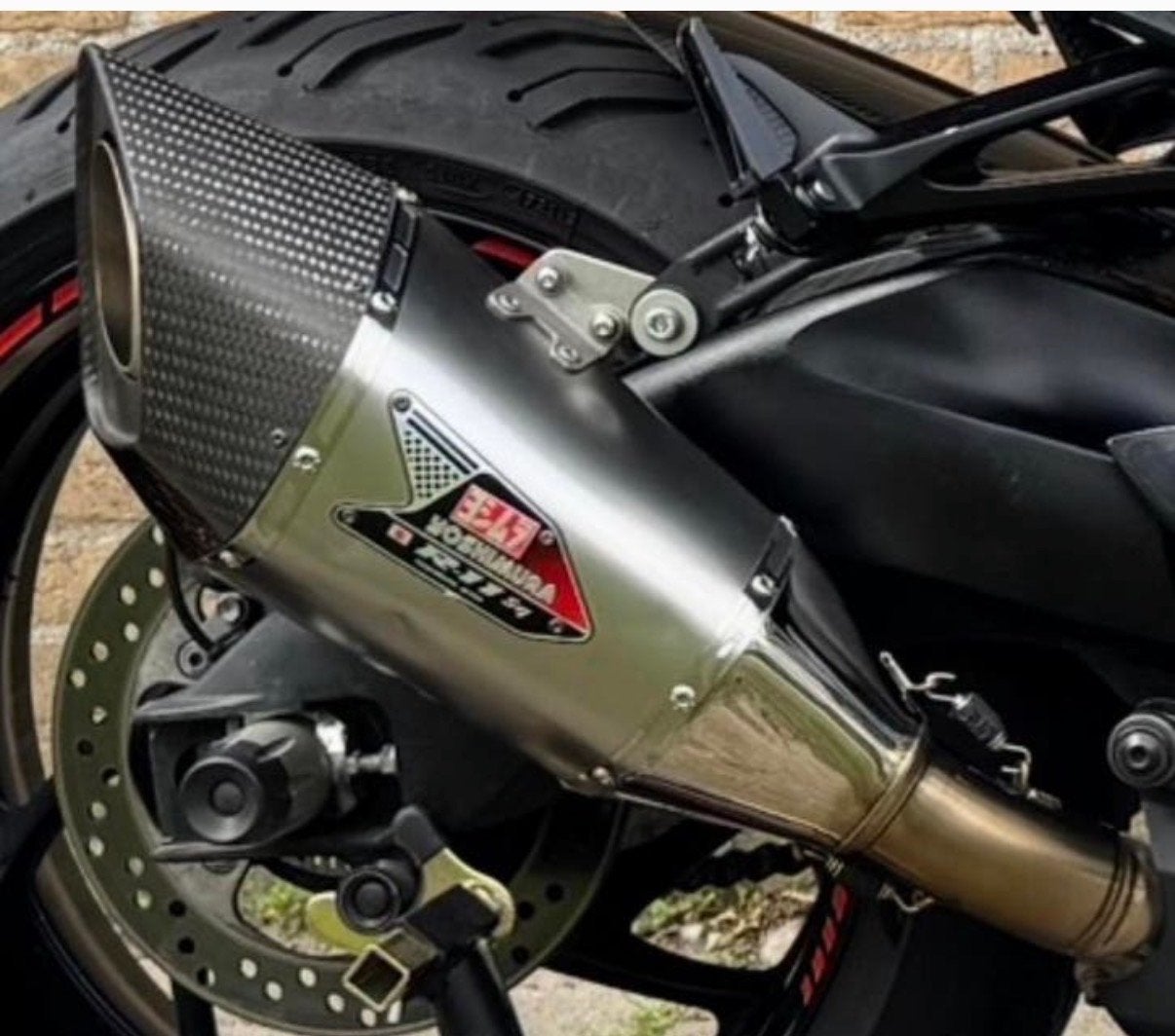 Yoshimura R11 SQ Slip-On Sportuitlaat | Carbon | Nette staat, Ophalen of Verzenden