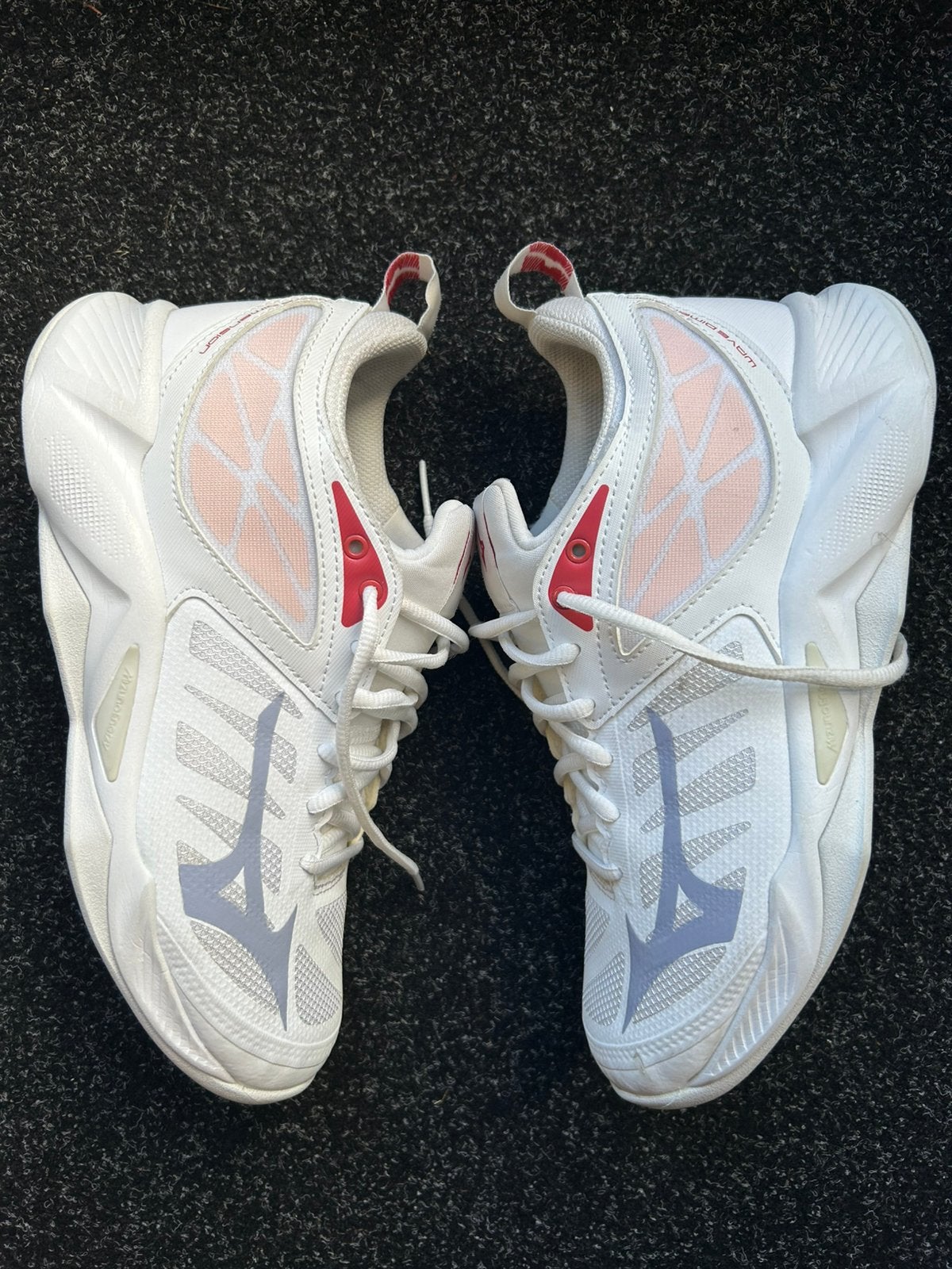 Mizuno schoenen dames 38, Verzenden, Zo goed als nieuw, Schoenen