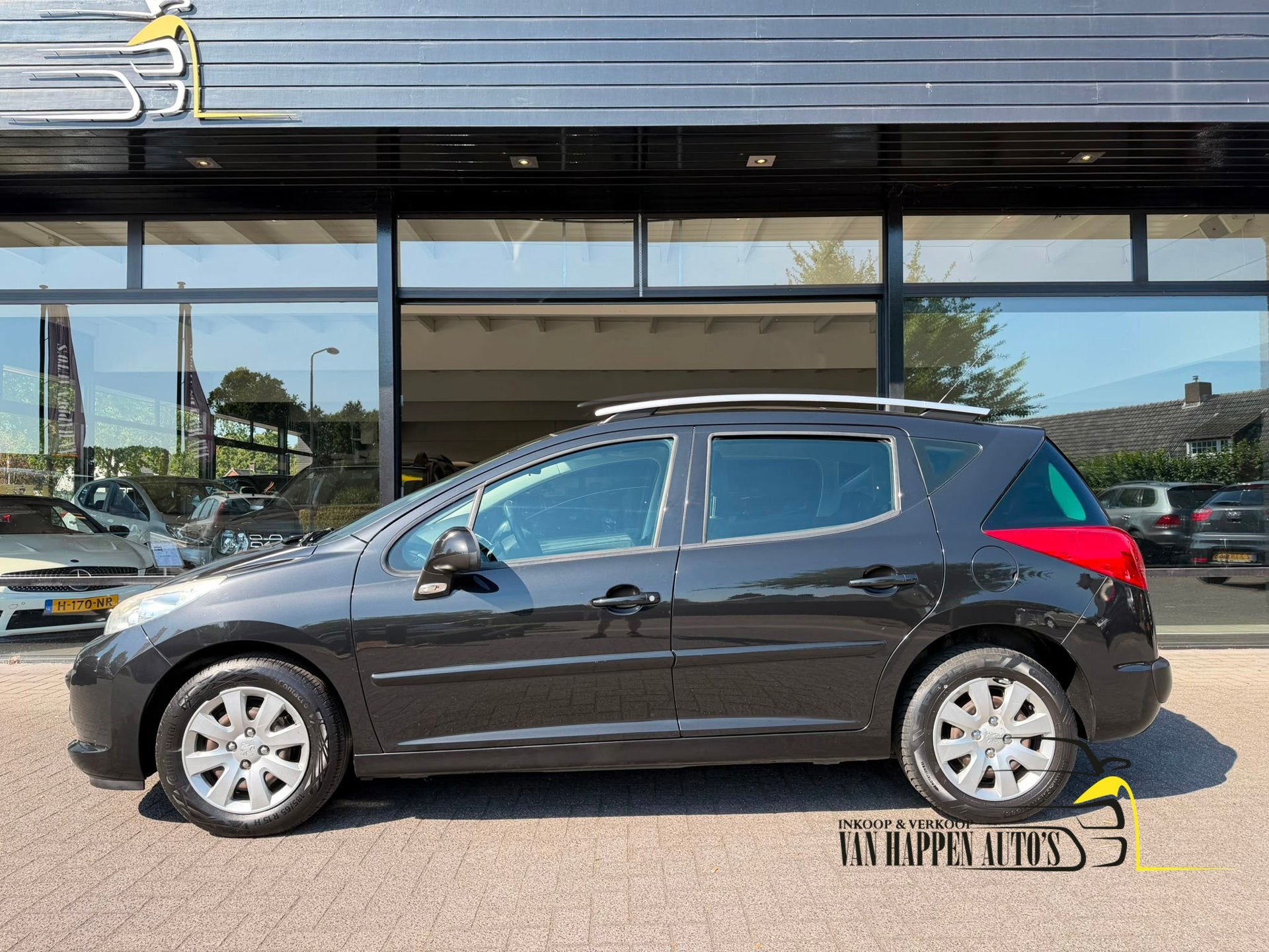 Peugeot 207 SW 1.6 VTi XS / apk 6-2027, Voorwielaandrijving, Gebruikt, 4 cilinders, Zwart