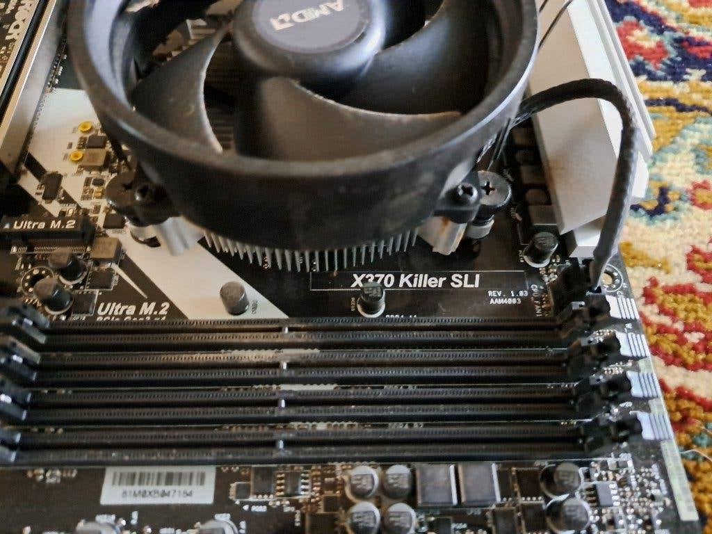 Asrock X370 Killer SLI, Computers en Software, Ophalen, Gebruikt, DDR4, Socket AM4
