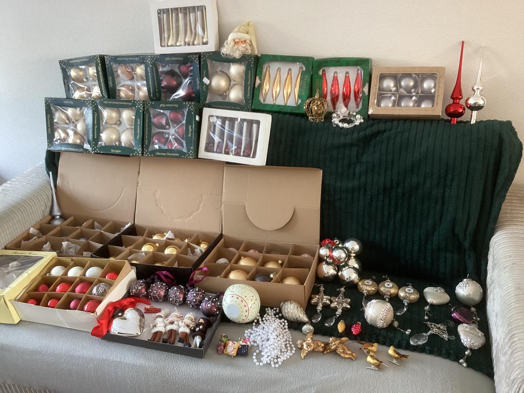 Kerst,groot lot,92 ballen,pieken,deco,tros ballen vintage ed, Ophalen, Zo goed als nieuw