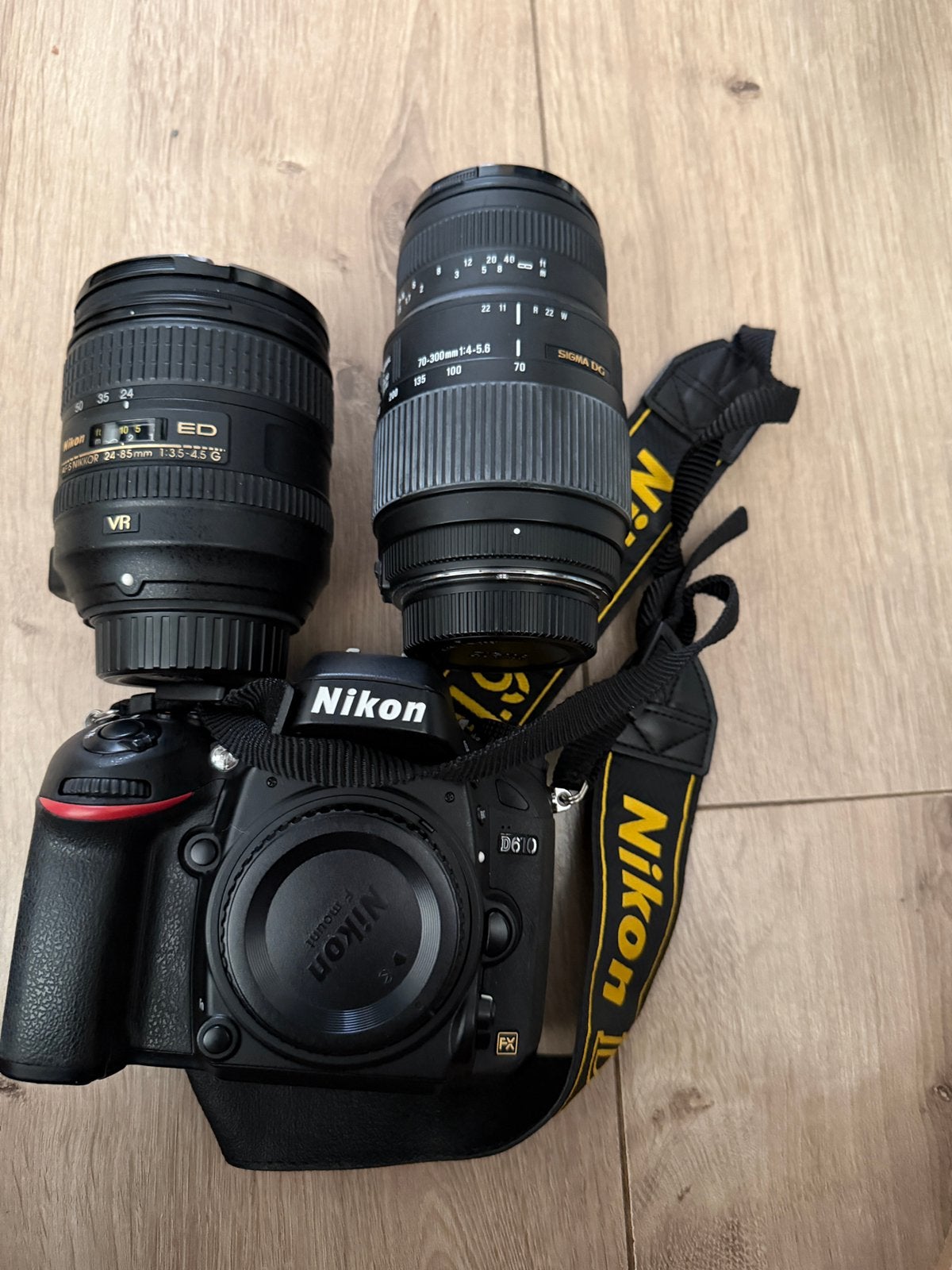 Nikon D610 + Nikon VR24-85 + Sigma DG70-300 lens en meer, Ophalen, Gebruikt, Spiegelreflex, 24 megapixels
