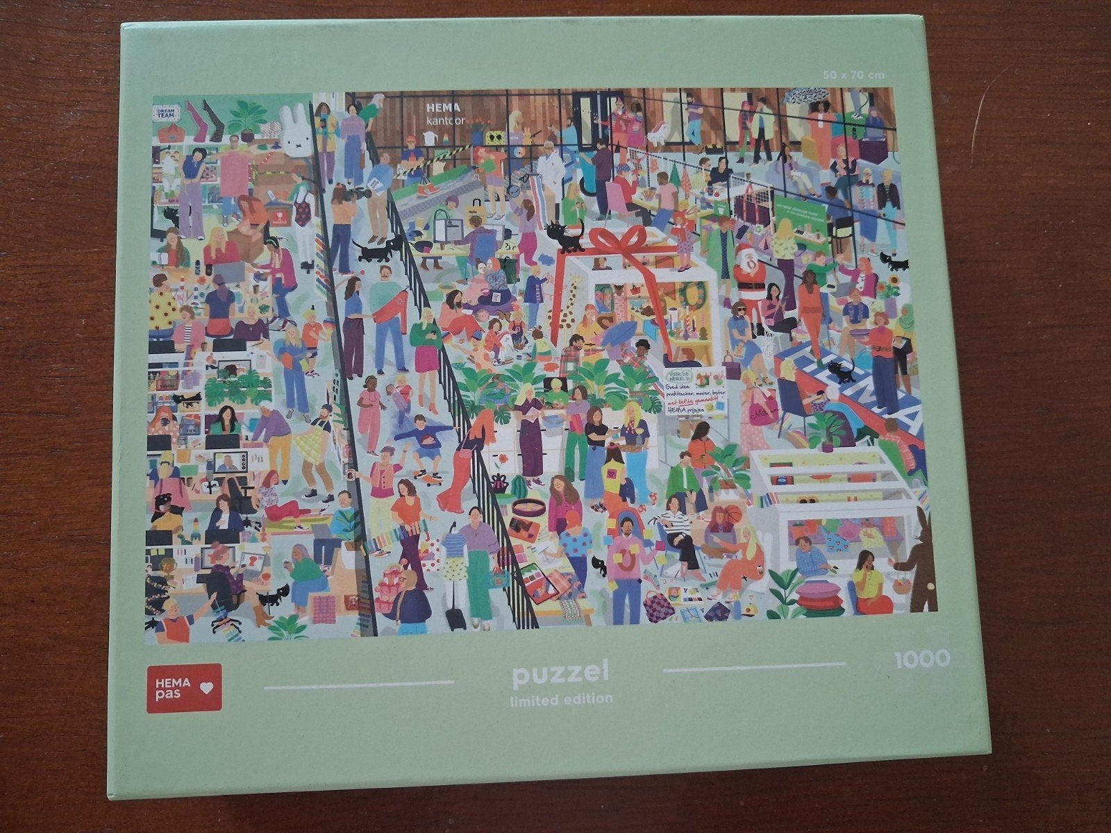een fijne Hema puzzel 1000stuks compleet, Ophalen of Verzenden, Minder dan 500 stukjes