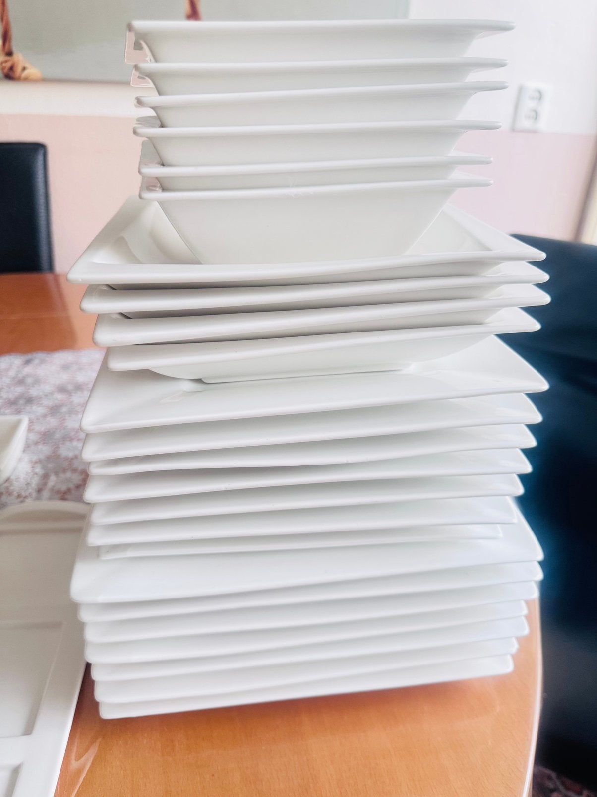 T.K. mooie en compleet servies van 31 delen, Ophalen, Zo goed als nieuw, Porselein, Overige stijlen
