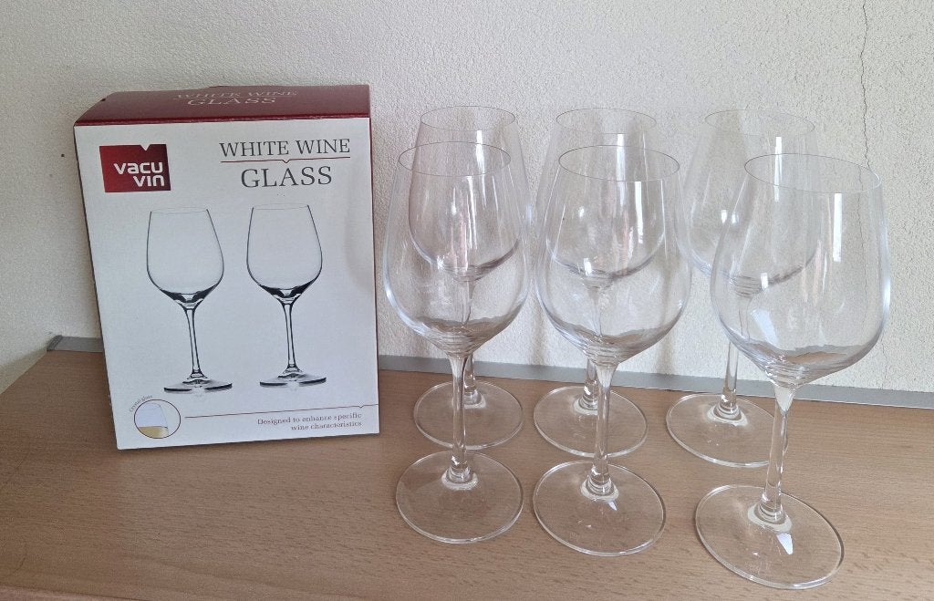 Grote kristallen witte wijnglazen van Vacu Vin (8x), Ophalen of Verzenden, Zo goed als nieuw, Overige typen