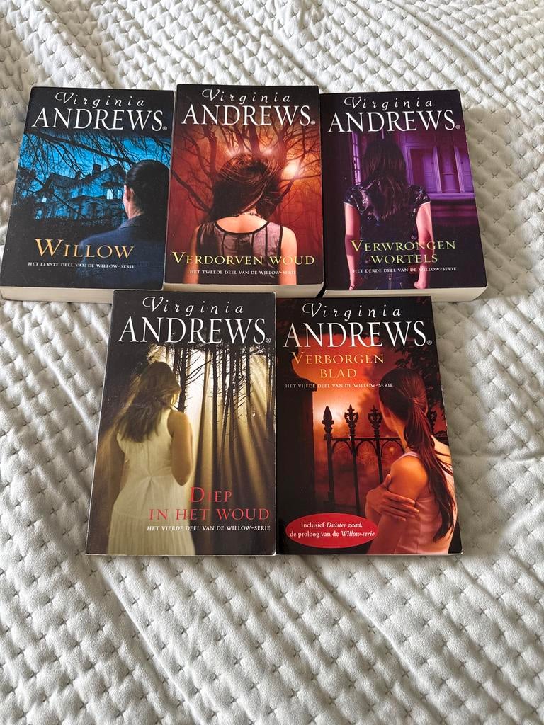 Virginia Andrews Willow-serie (5 boeken), Boeken, Ophalen of Verzenden, Gelezen, Nederland