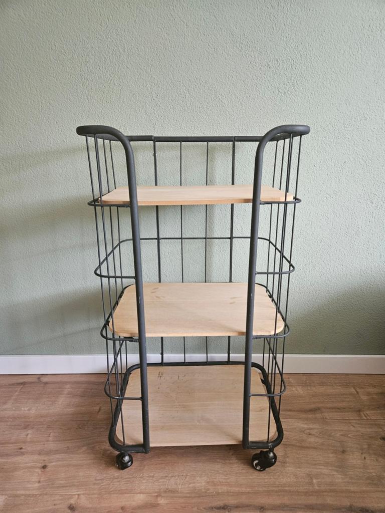 Industriële trolley met 3 houten planken, bakkerskar, Ophalen, Gebruikt