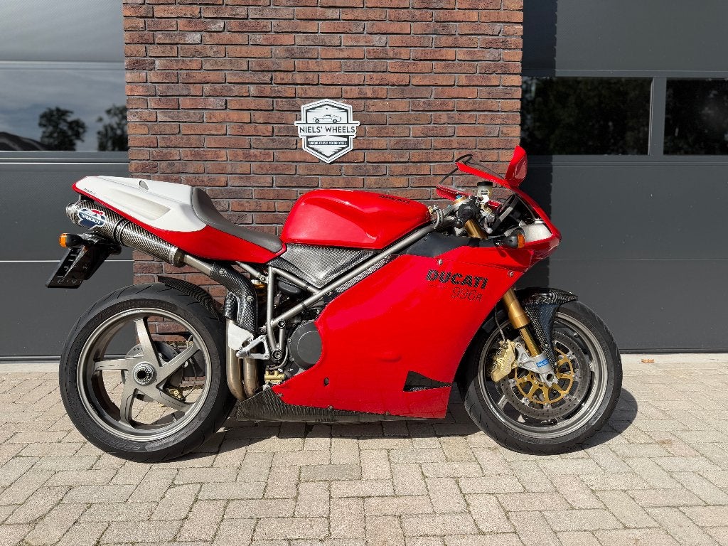 Ducati 996R #42 van 500 | 2001 | 16.900 km | Origineel I BTW, Motoren, 2 cilinders, Sportuitlaat, Occasion, Motorrijbewijs A