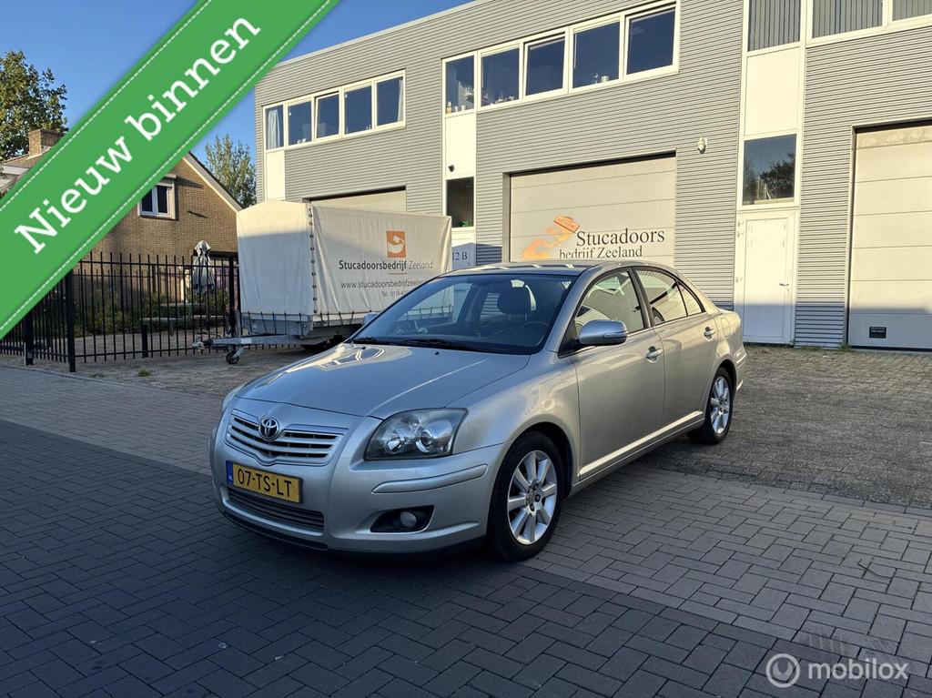 Toyota Avensis 1.8 VVTi Luna Clima Trekhaak Automaat NAP !, 1794 cc, 4 cilinders, 129 pk, Origineel Nederlands