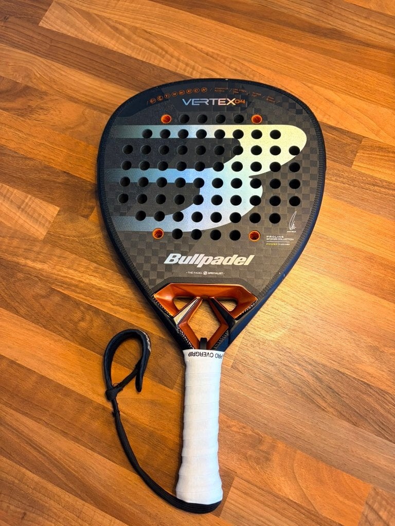 Bullpadel Vertex 04 2025 Padelracket – goede staat, Ophalen of Verzenden, Gebruikt, Padelracket