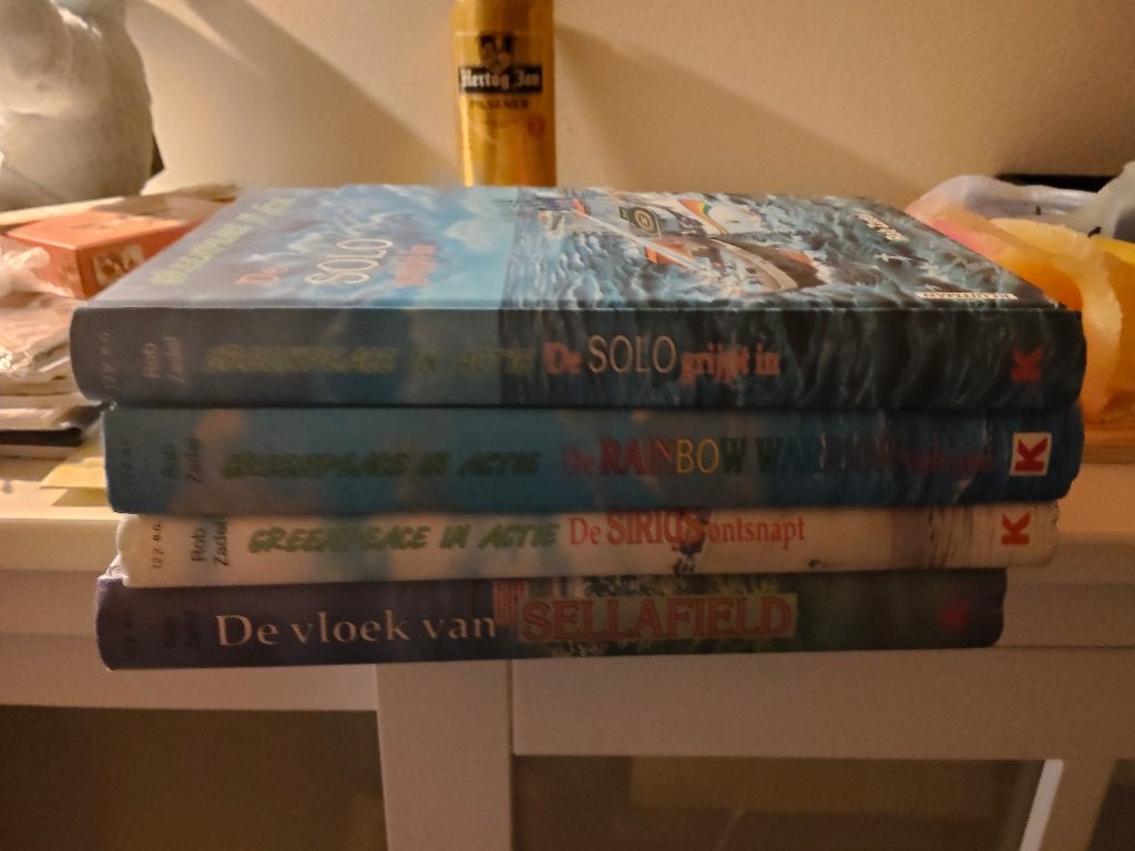 Greenpeace boeken, Gelezen, Rob zadel, Ophalen of Verzenden, Fictie