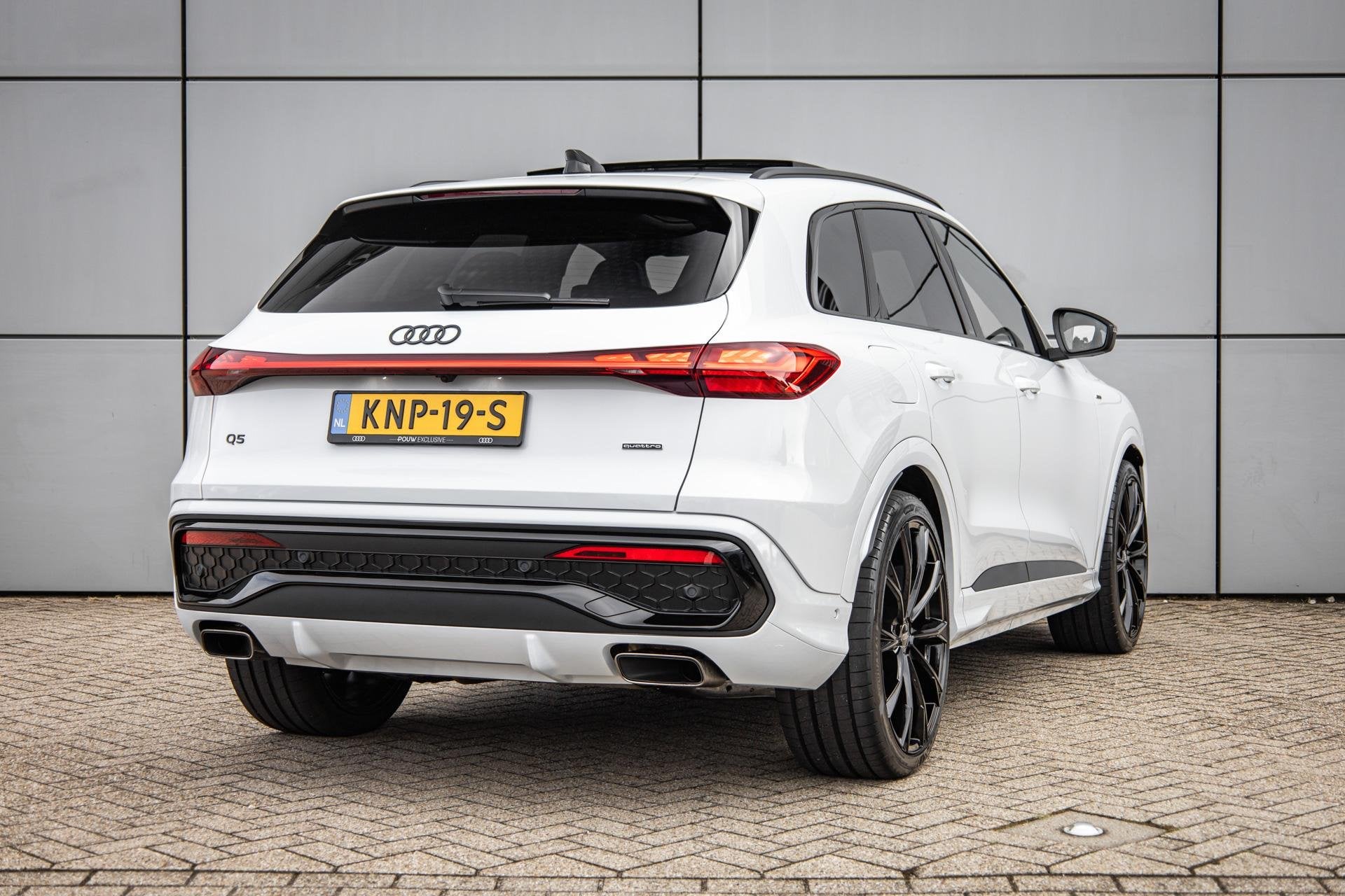 Audi Q5 2.0 e-hybrid 367pk quattro S edition Competition | P, Auto's, Audi, Automaat, Gebruikt, 4 cilinders, 150 min