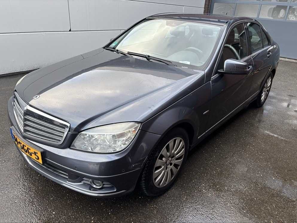 2010 Mercedes-Benz C-klasse 200 CDI Blue, Auto's, Mercedes-Benz, Euro 5, 4 cilinders, Bedrijf, 168 €/maand