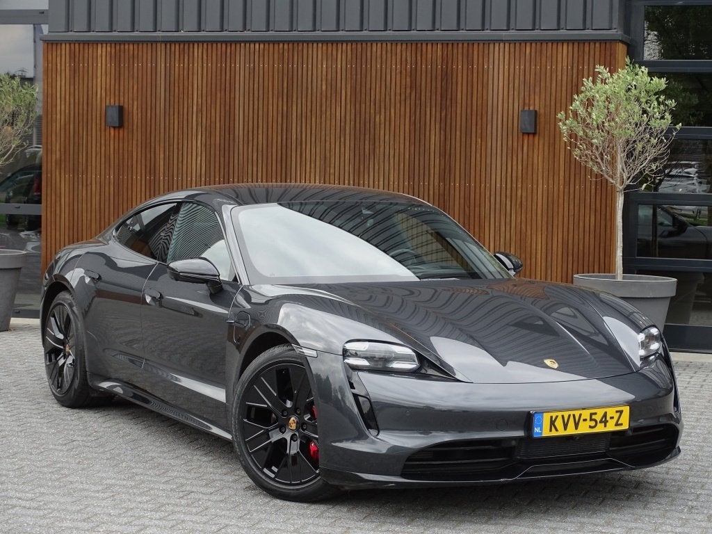 Porsche Taycan 4S 79 kWh 530PK / LED (bj 2020, automaat), Automaat, 0 cilinders, Gebruikt, 194 min