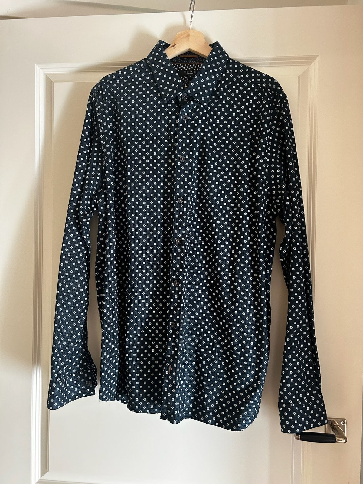 Donkerblauw heren overhemd Ted Baker maat 7, Kleding | Heren, Overhemden, Ophalen of Verzenden, Zo goed als nieuw, Blauw