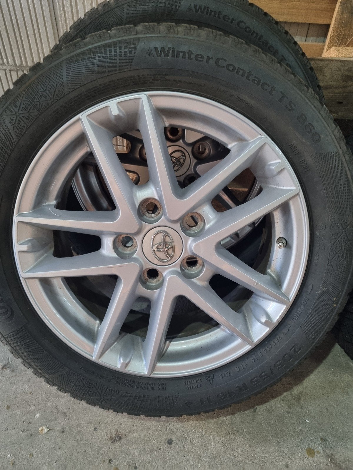 Toyota winterset 205-55/16 6,5J ET45, Auto-onderdelen, Banden en Velgen, Ophalen, Gebruikt, 16 inch, Banden en Velgen