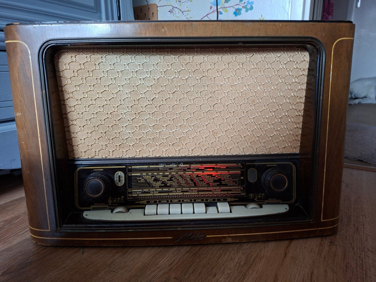 Vintage radio werkt nog! Metz, Ophalen