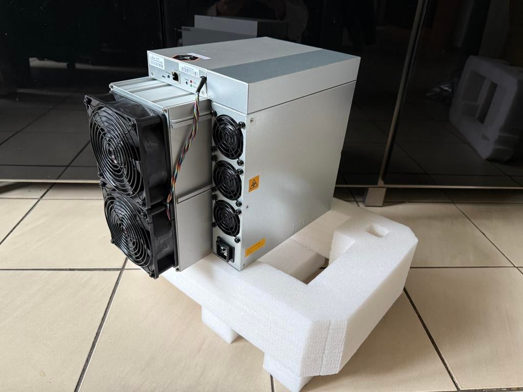 Bitmain Antminer S21 151TH en 200TH BTC Miner Nieuw, Ophalen of Verzenden, Nieuw
