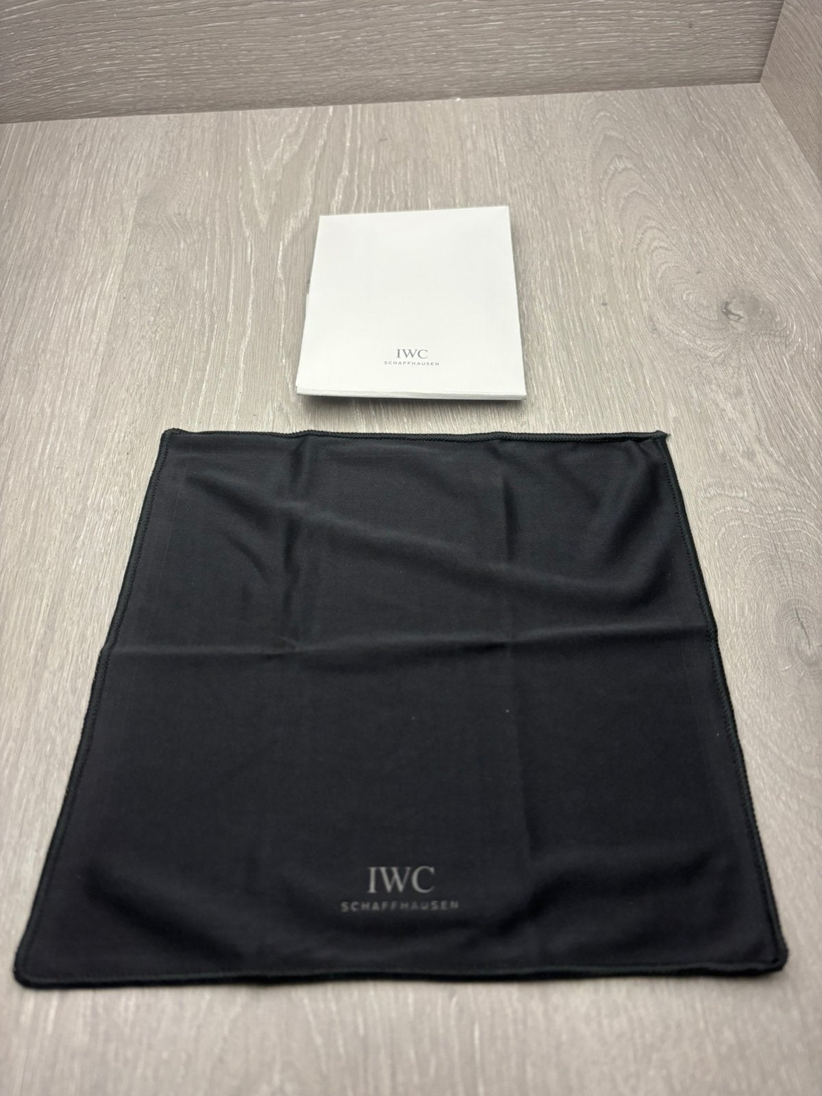 IWC schoonmaak doekje (nieuw), Ophalen of Verzenden, Zo goed als nieuw