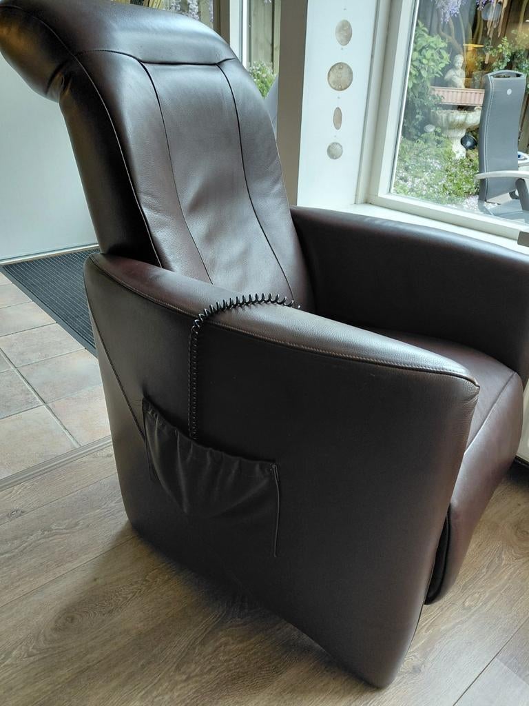 Leren sta-op stoel, Huis en Inrichting, Ophalen, Gebruikt, Minder dan 75 cm, Leer