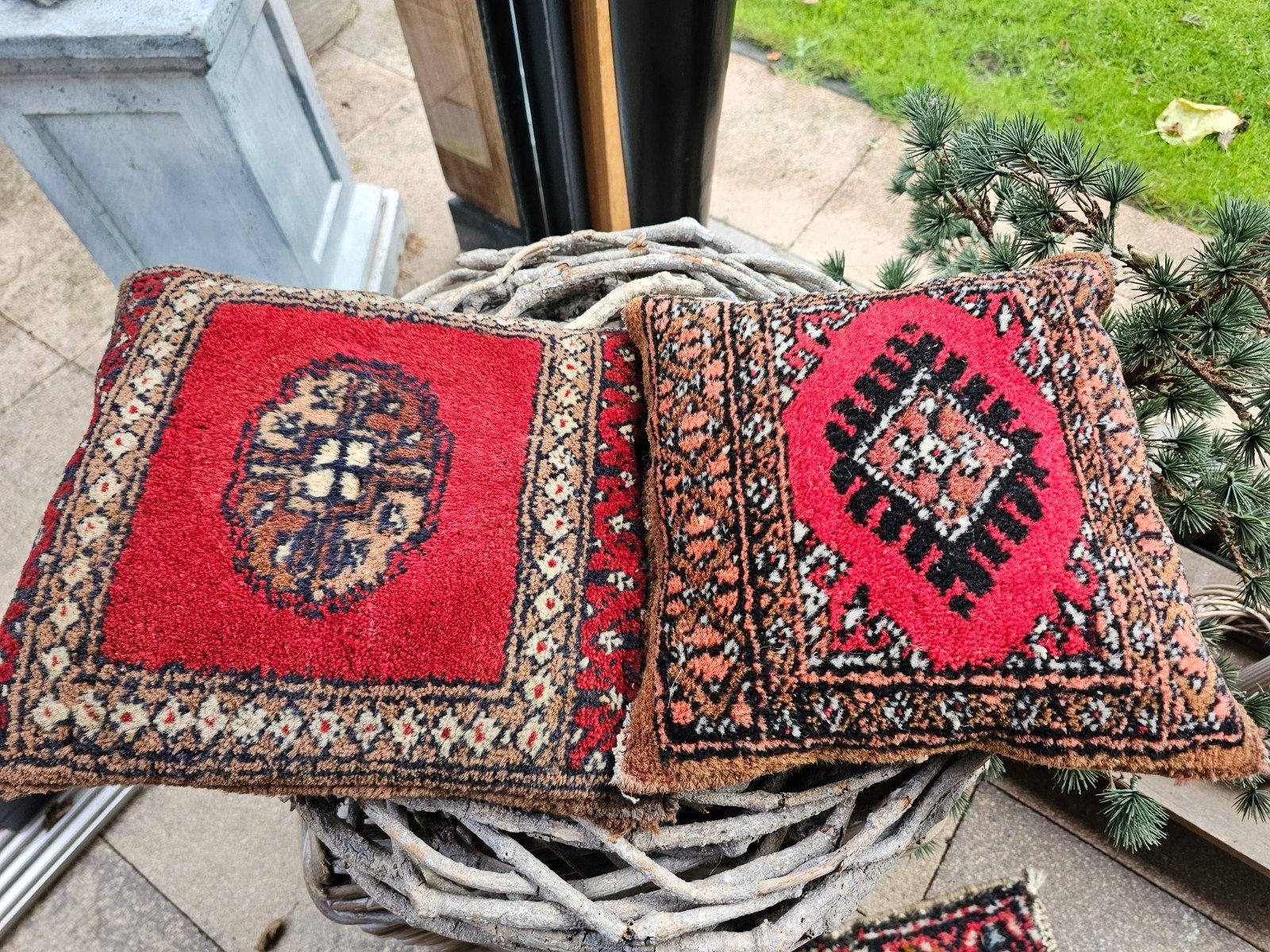 2 vintage kussens, Ophalen of Verzenden, Vierkant