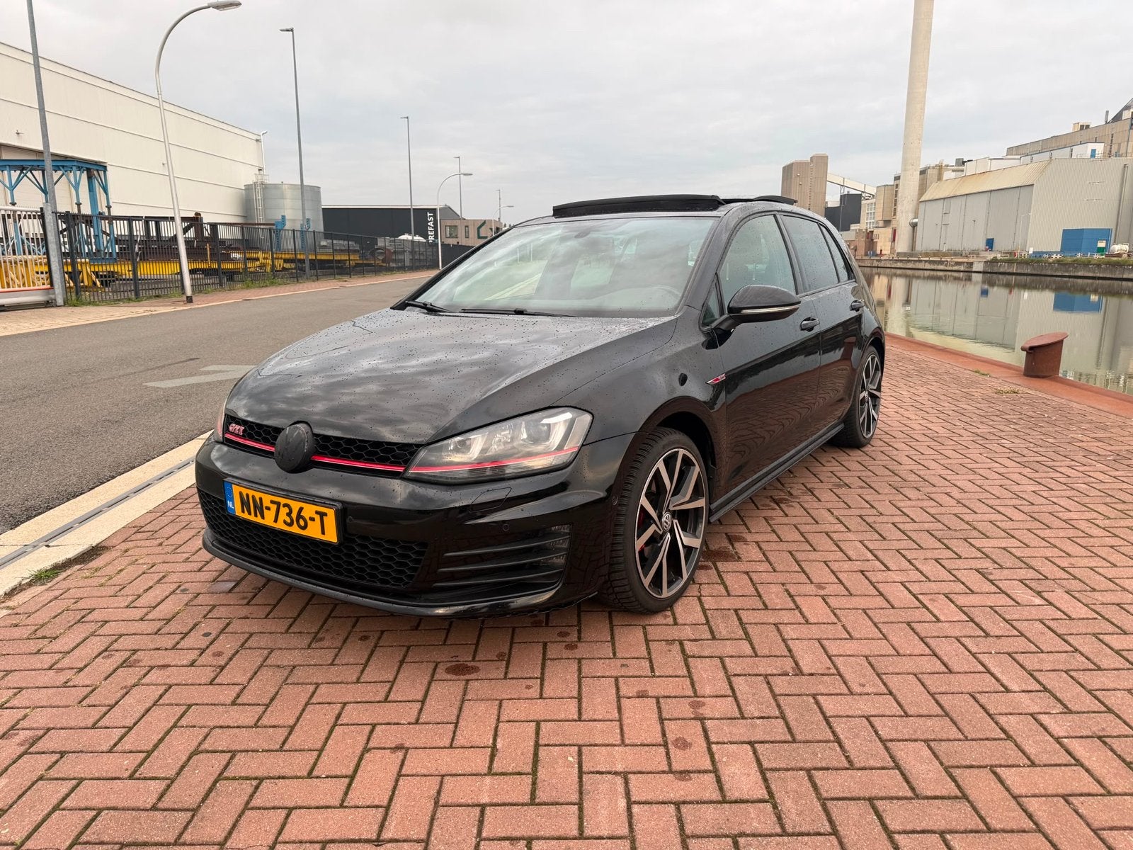 Volkswagen Golf 2.0 GTI TSI 162KW 5D DSG 2014 Zwart- MET APK, Stof, 4 cilinders, 1984 cc, Zwart