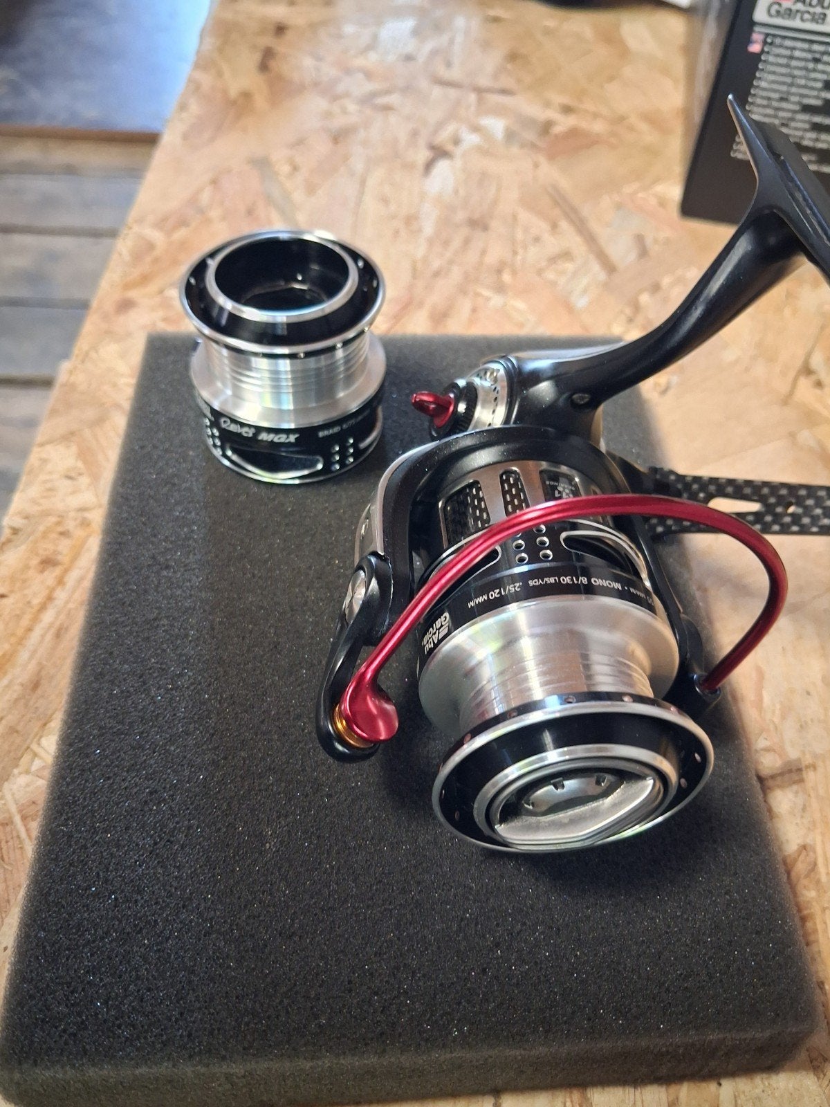 abu garcia molen revo mgx, Ophalen of Verzenden, Zo goed als nieuw, Molen