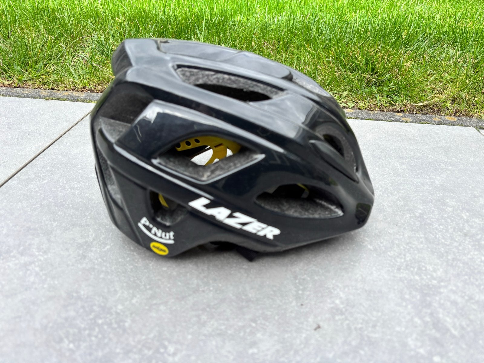Lazer P'Nut MIPS Kinderfietshelm - Zwart (46-50cm), Ophalen of Verzenden, Gebruikt, Overige maten, Jongen of Meisje