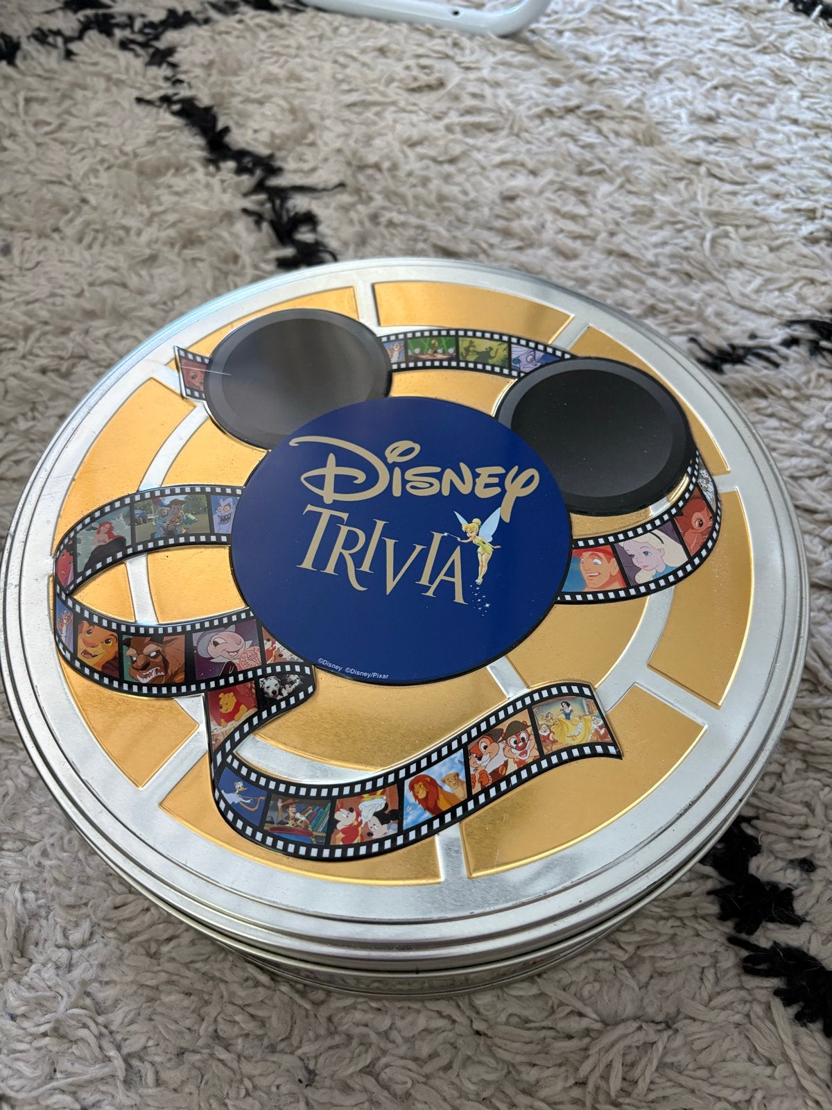 Disney Trivia Bordspel in Blikken Doos - Zo goed als nieuw, Drie of vier spelers, Ophalen, Zo goed als nieuw