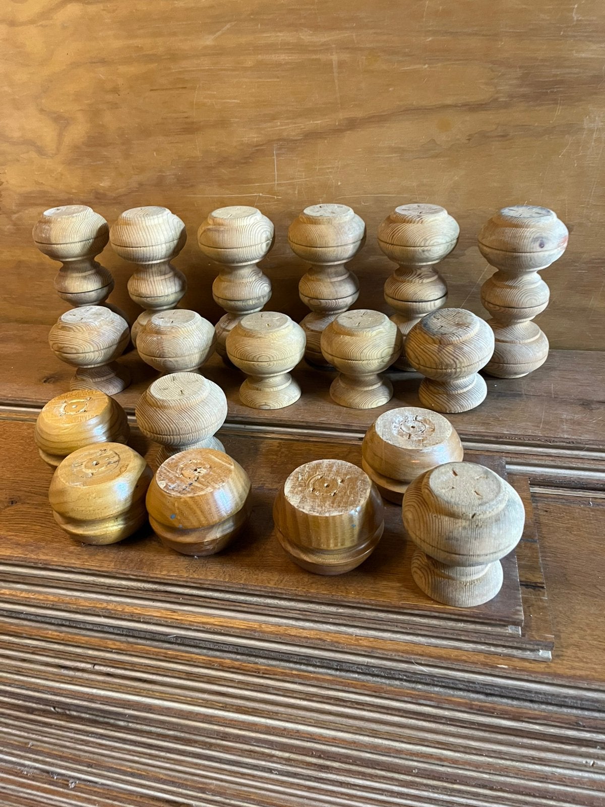 Grenen Kastpoten/Bolpoten 24 stuks, Doe-het-zelf en Verbouw, Hout en Planken, Minder dan 25 mm, Grenen, Ophalen of Verzenden, Plank