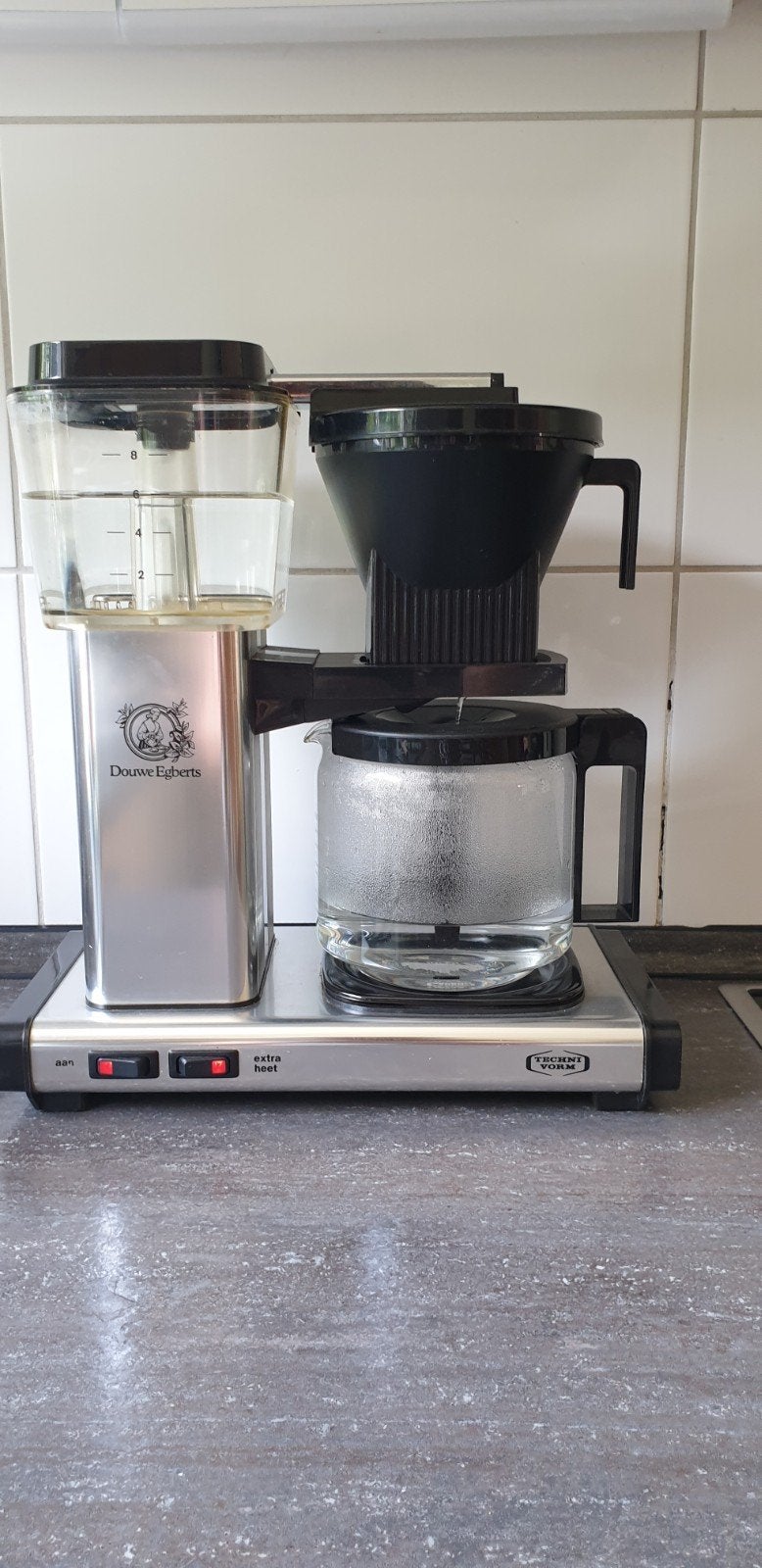 Technivorm Moccamaster (Douwe Egberts) Zilver ., Witgoed en Apparatuur, 10 kopjes of meer, Koffiemachine, Gemalen koffie, Ophalen of Verzenden
