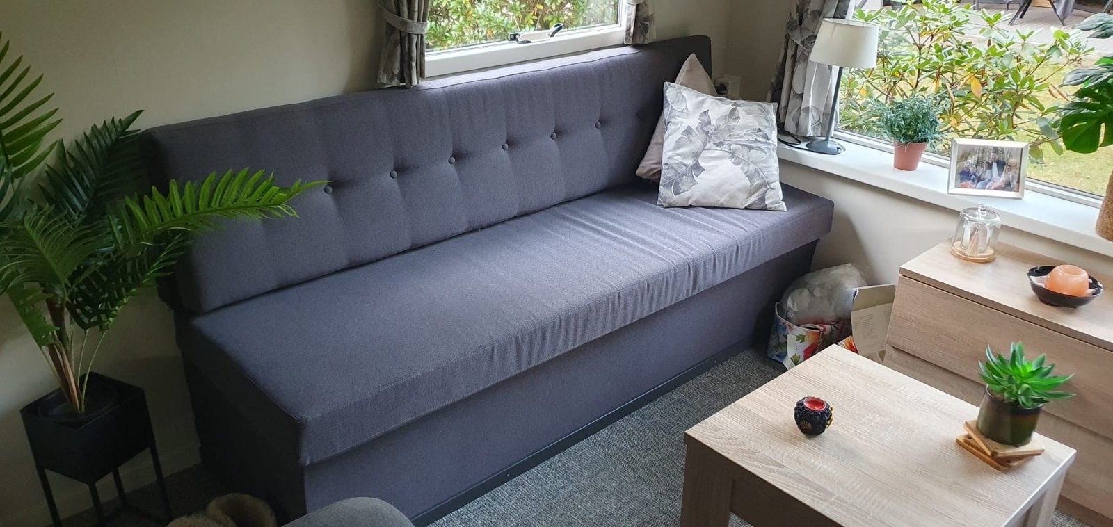 2 panelen met kussens voor zitbanken in (sta)caravan, Ophalen, Zo goed als nieuw, 2 zitplaatsen