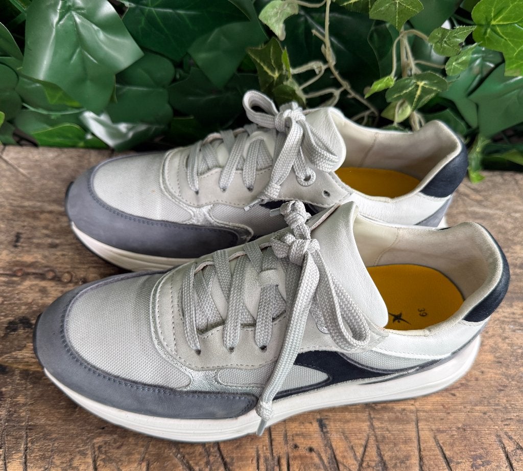 bijna Nieuwe sneakers van Xsensible maat 39 (wijdte G), Kleding | Dames, Wit, Ophalen of Verzenden, Xsensible, Xsensible