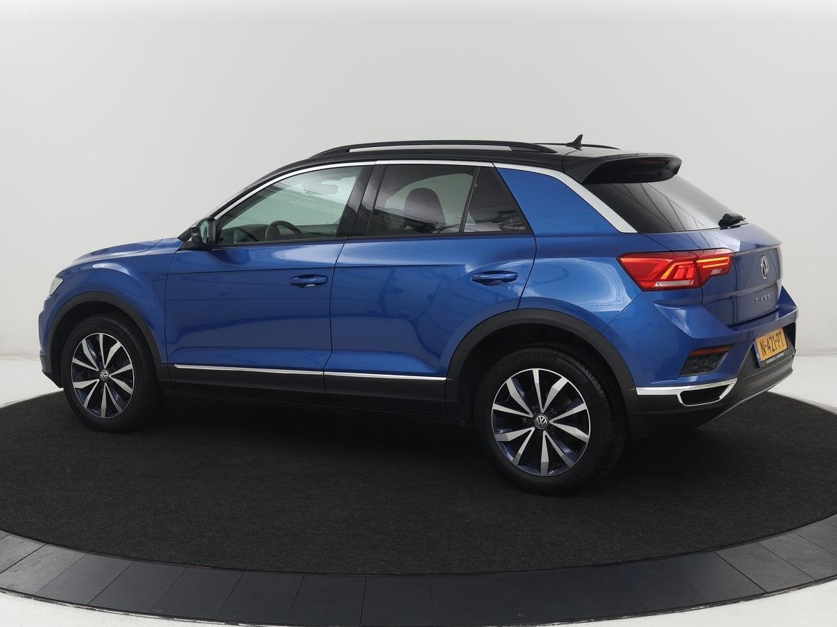Volkswagen T-Roc 1.0 TSI Style | Trekhaak | Stoelverwarming, Auto's, Voorwielaandrijving, Stof, Gebruikt, Blauw