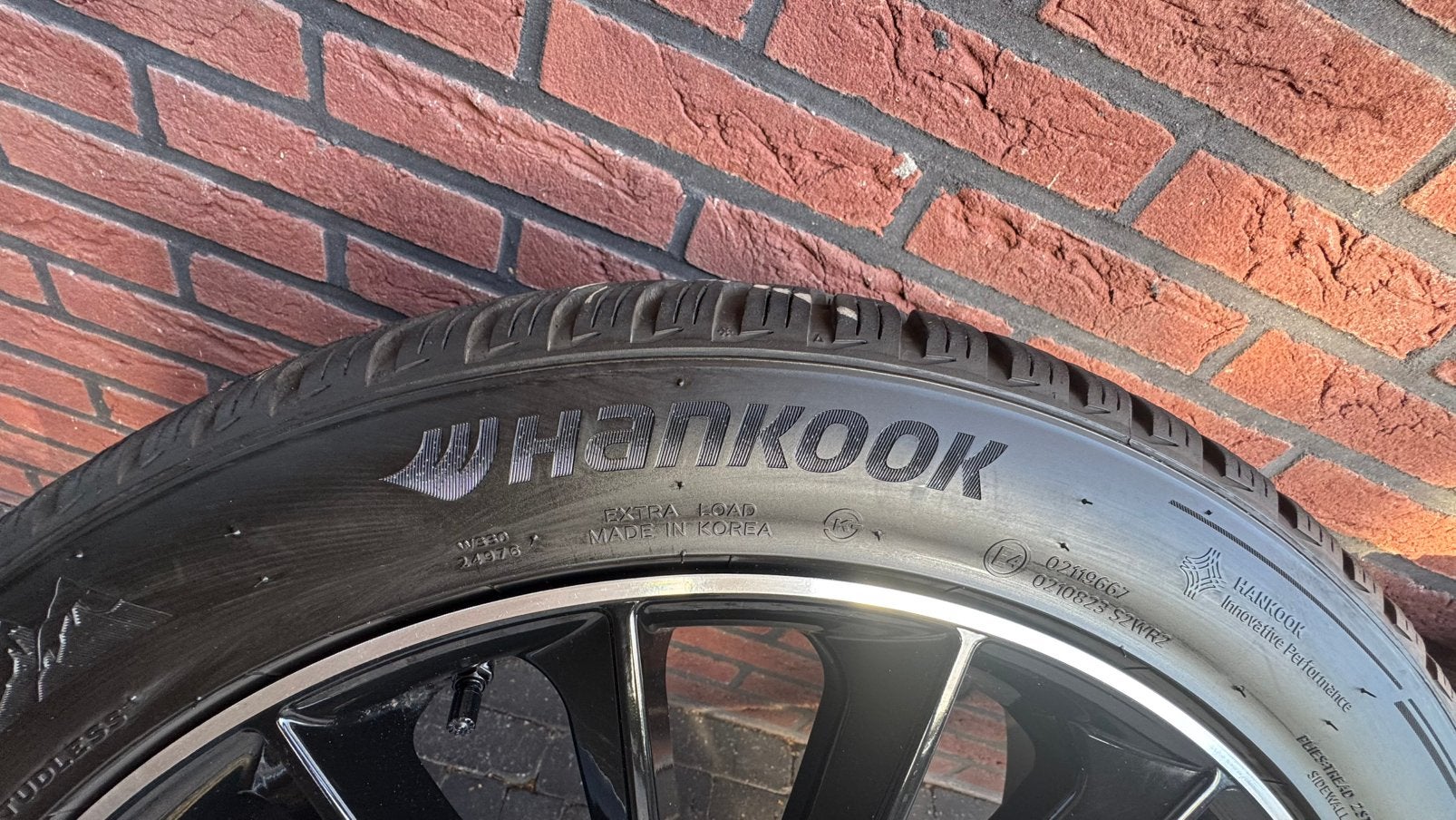 Foto 6 van Mini Countryman U25 Hankook winterset 245/45R19 Als Nieuw!!!