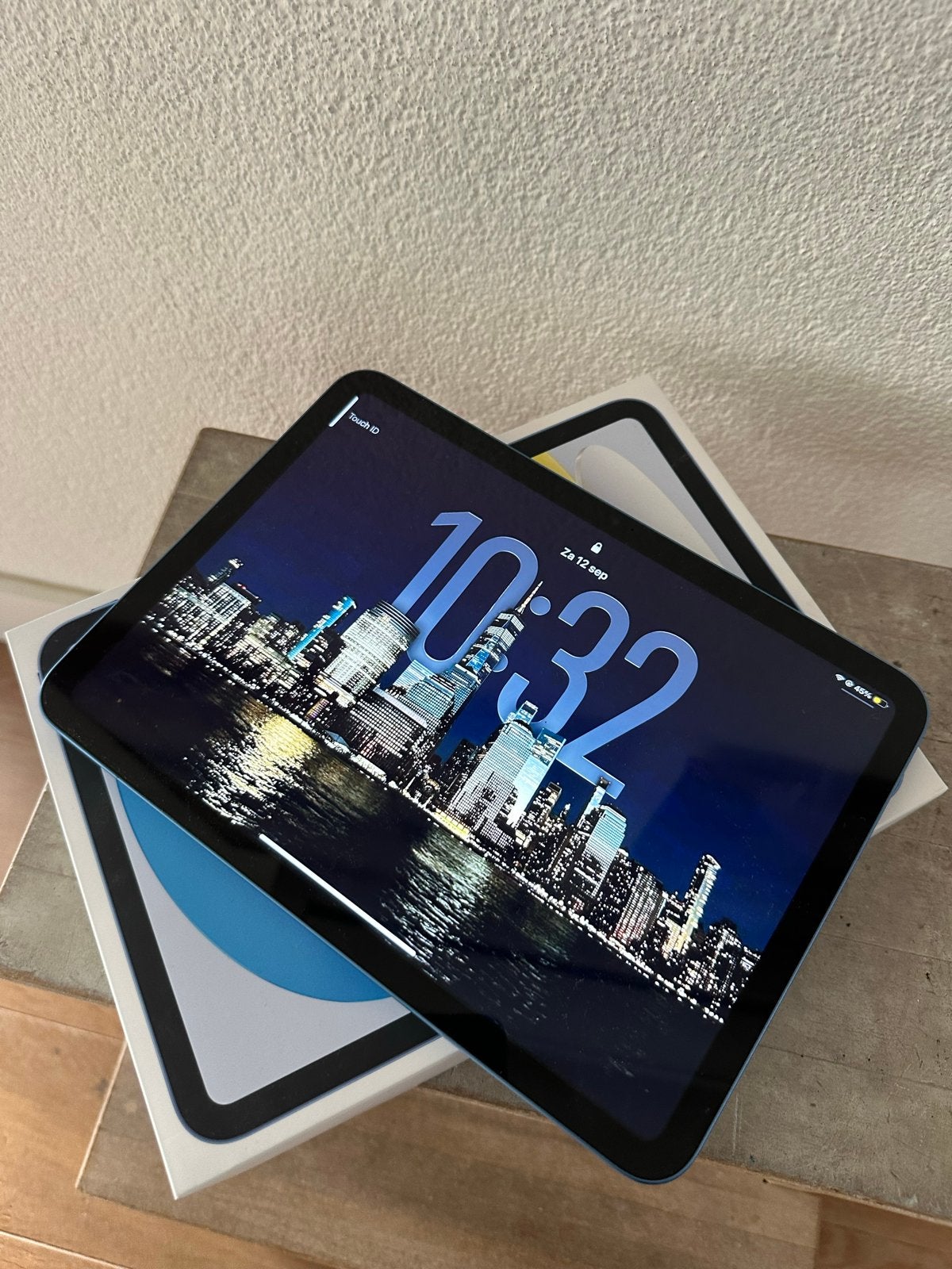 Apple iPad 10e generatie 64GB Blauw compleet, Zo goed als nieuw, 64 GB, Wi-Fi, Ophalen