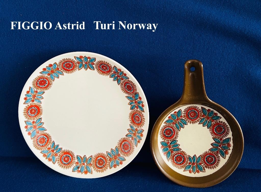 Teab 2x FIGGJO Flint Astrid Turi Norway keramiek, Ophalen