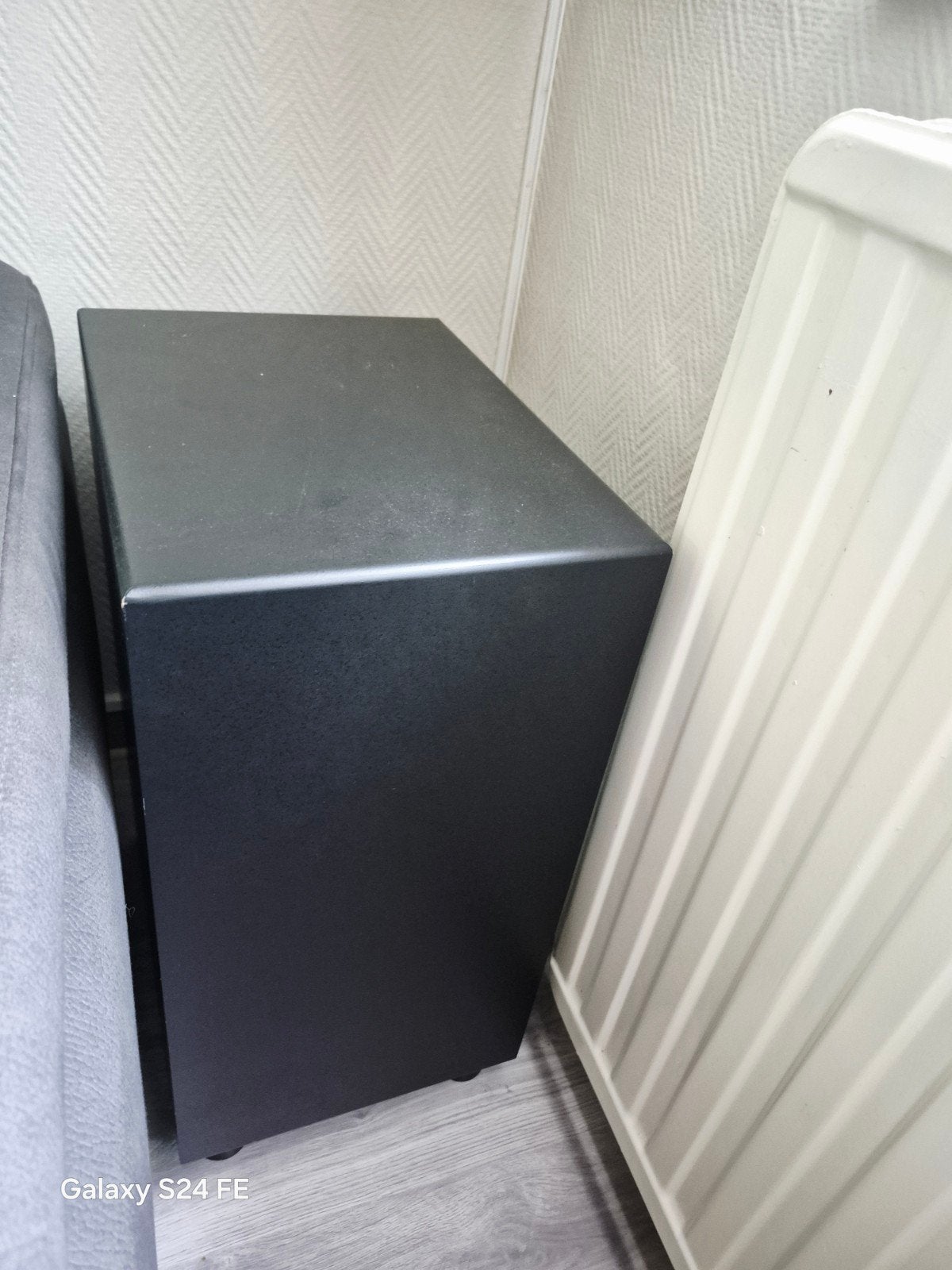 REL Storm III Subwoofer - Krachtige Bass voor Thuisbioscoop, Subwoofer, Zo goed als nieuw, Geschikt voor surround/home cinema