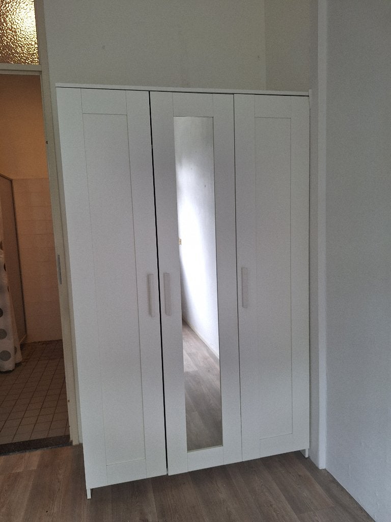 Brimnes Ikea kledingkast, Huis en Inrichting, Ophalen, Met deur(en), Gebruikt, 100 tot 150 cm