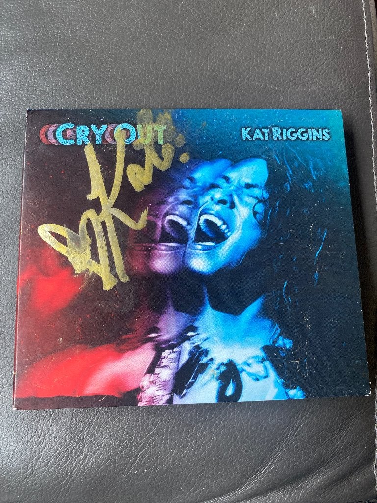 Kat Riggins - Cry Out (Gesigneerd CD Album), Overige genres, Ophalen of Verzenden, Zo goed als nieuw, Digipak
