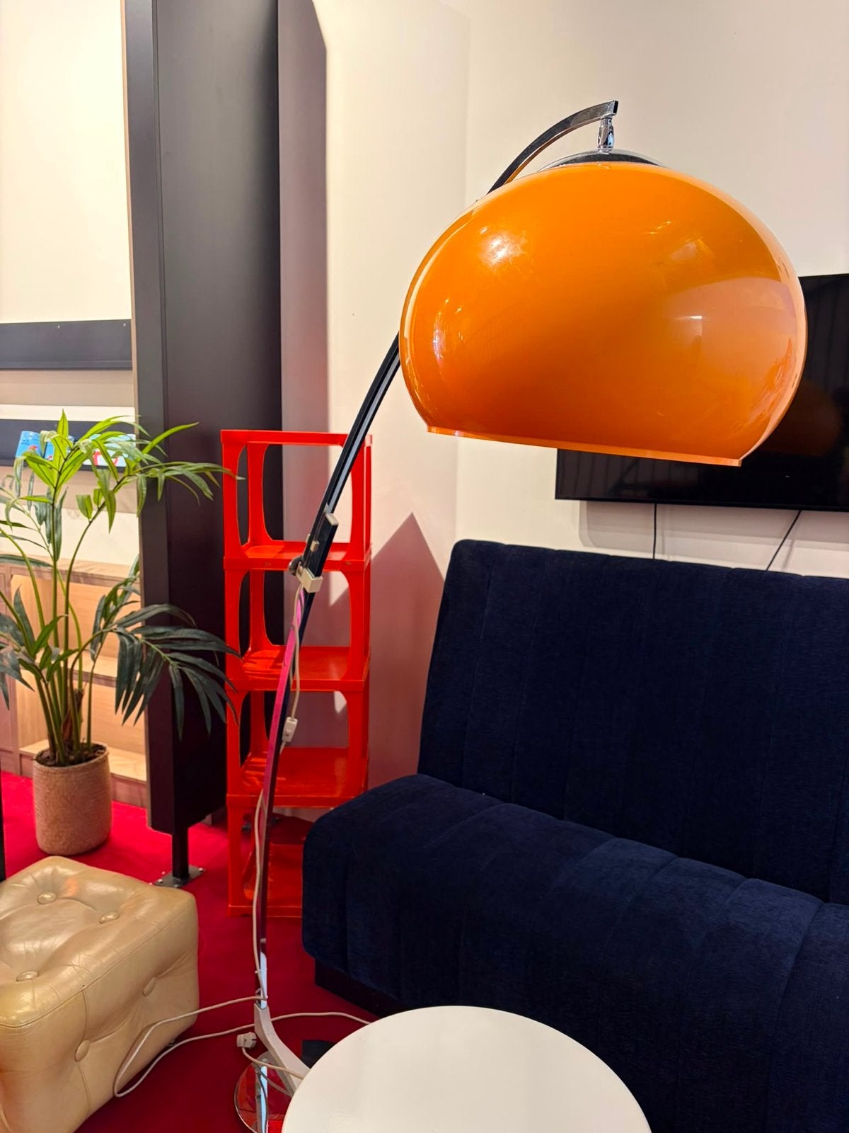 Oranje booglamp - Vintage design vloerlamp, Huis en Inrichting, Lampen | Vloerlampen, Gebruikt, Metaal, 150 tot 200 cm, E27 (groot)