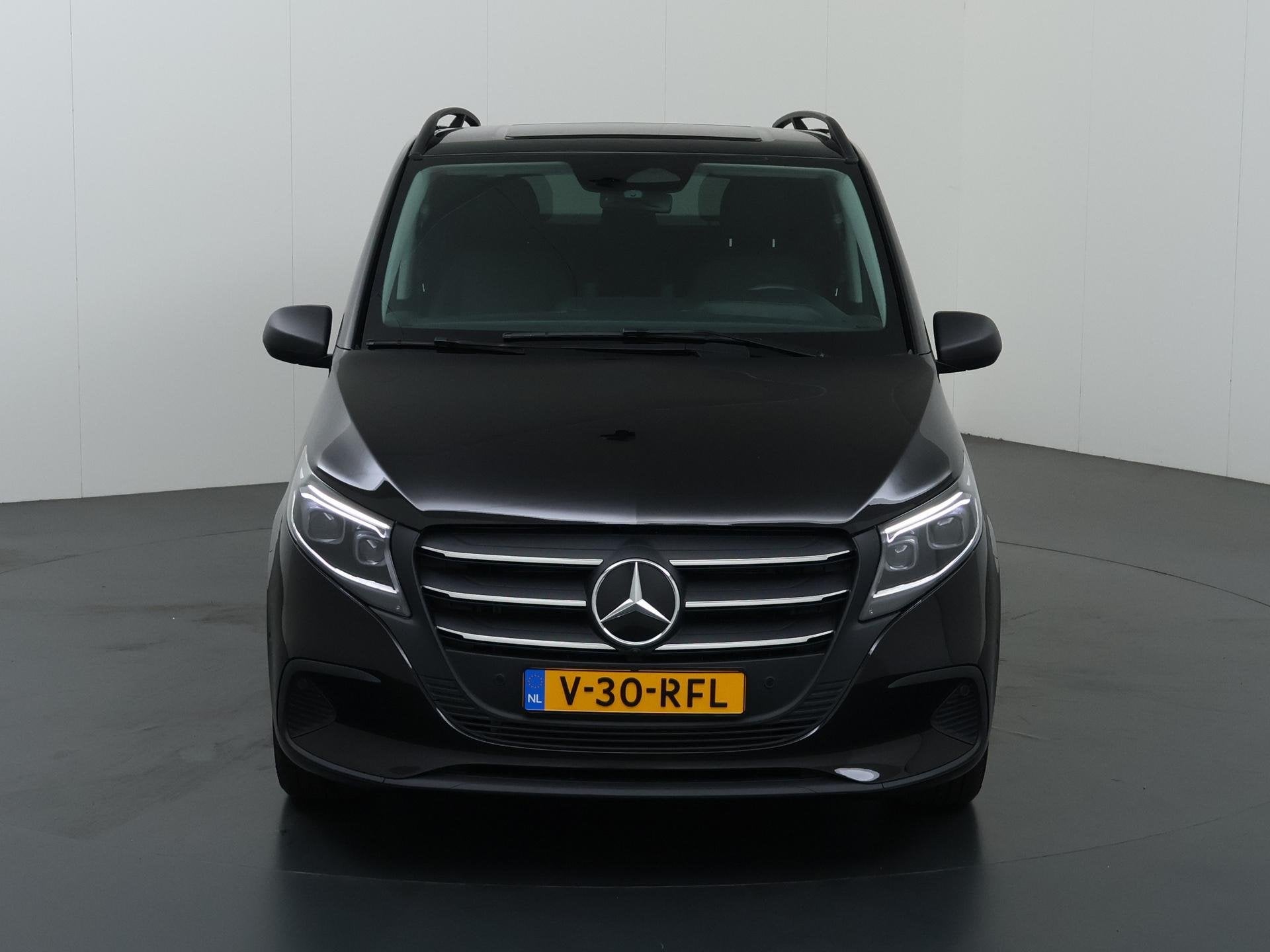 Mercedes-Benz Vito 119 CDI | AUT. | XL L3 | PRO | DUBBEL CAB, Auto's, Automaat, Euro 6, Zwart, Bedrijf