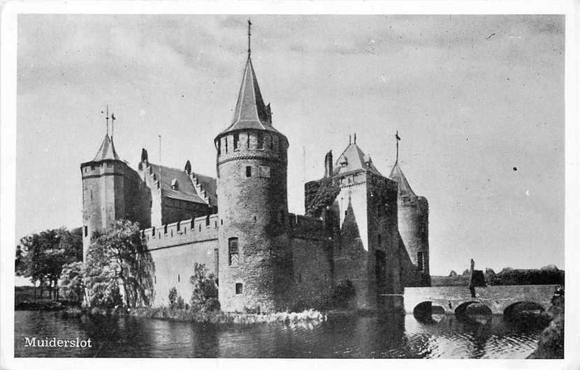 300-143-029 Muiden Muiderslot, Verzamelen, Verzenden, Voor 1920, Noord-Holland