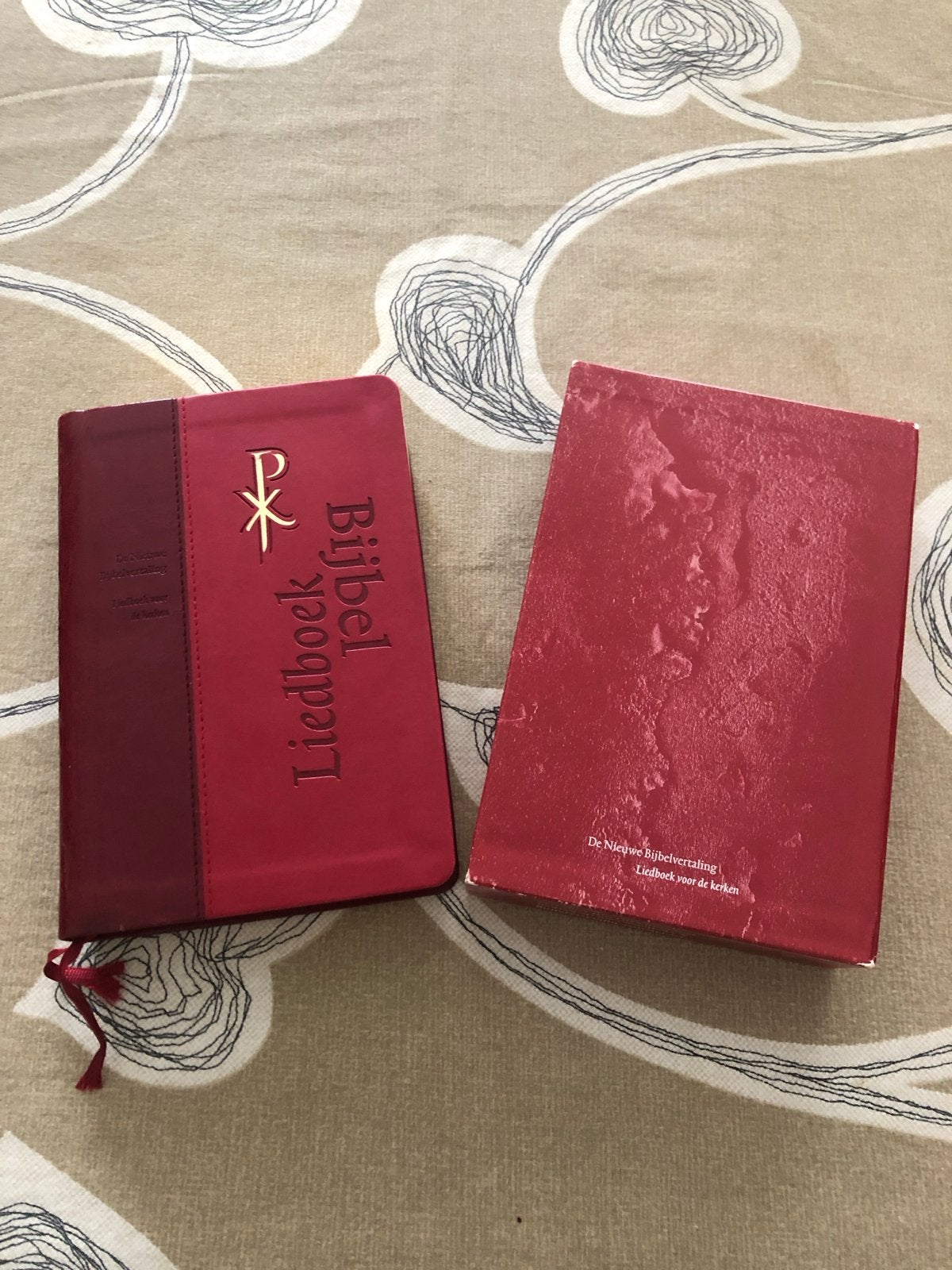 Nieuwe Bijbelvertaling & Liedboek voor de Kerken, Boeken, Ophalen of Verzenden, Zo goed als nieuw, Christendom | Protestants