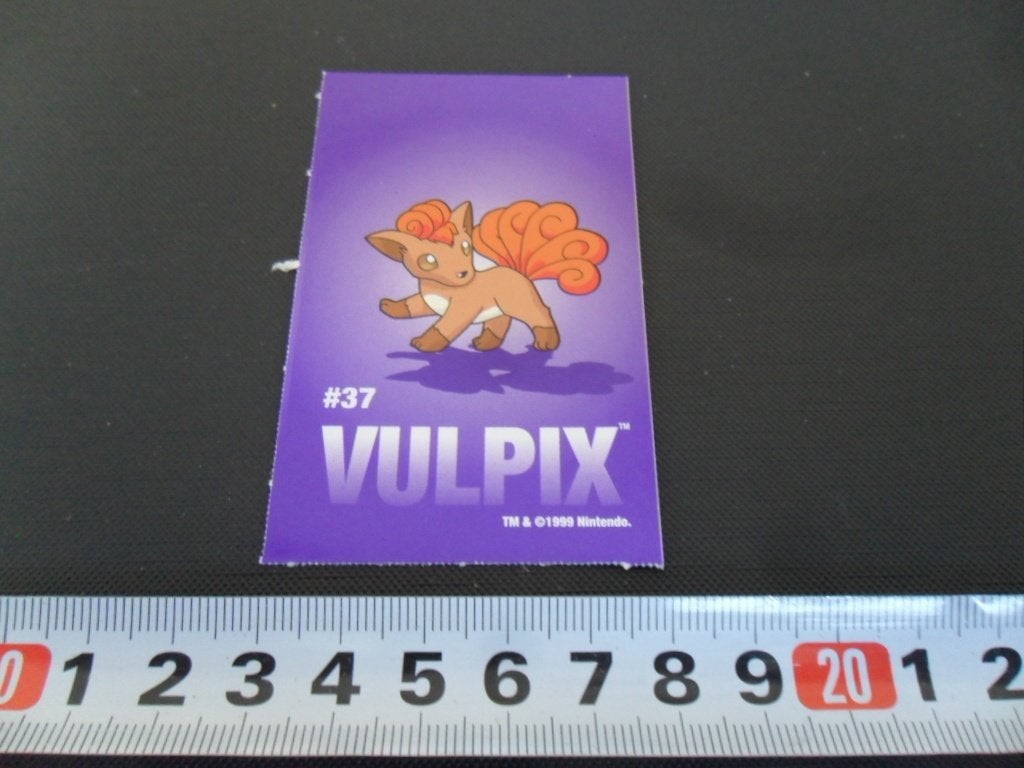 sticker POKÉMON #37   VULPIX  Nintendo, Ophalen, Zo goed als nieuw