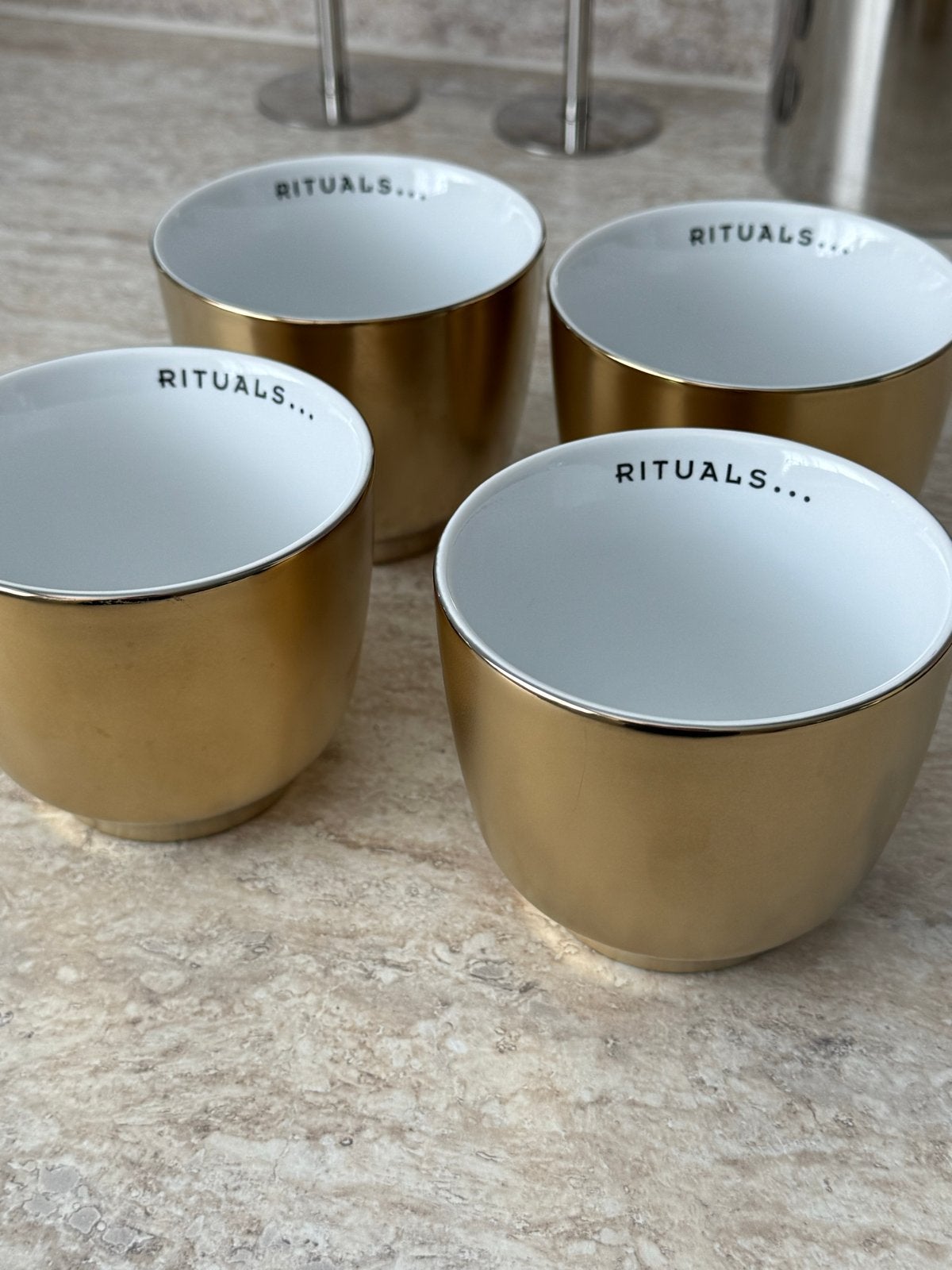 Gouden Rituals mokken/theekopjes, Ophalen, Zo goed als nieuw, Goud, Overige merken