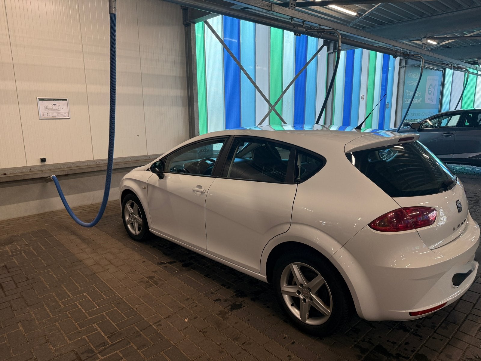 Seat Leon 1.2 TSI 77KW 2012 Wit, Auto's, Voorwielaandrijving, 4 cilinders, Leon, Wit